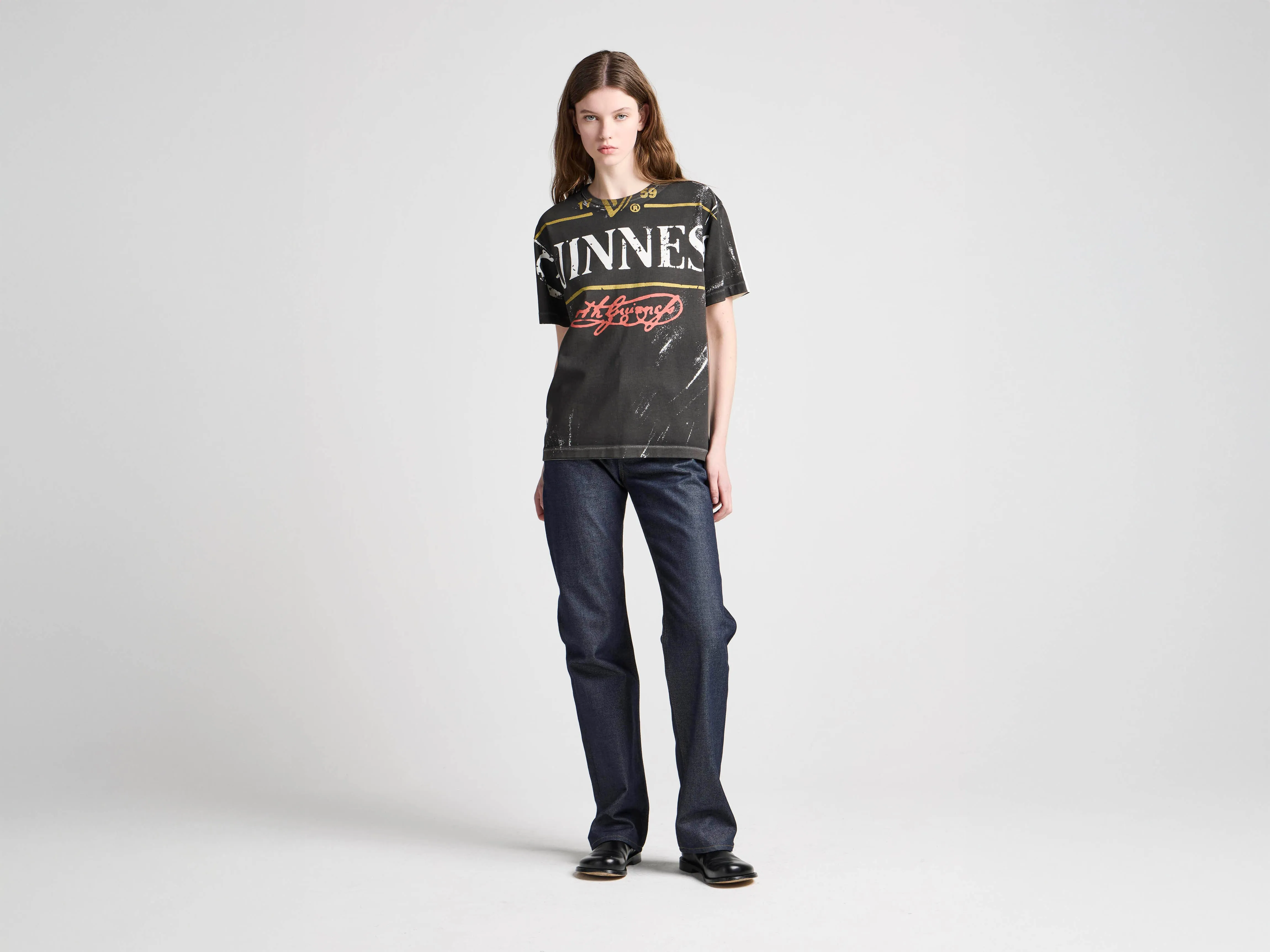 Unisex JW ANDERSON X GUINNESS BOTTLE TOP PRINT T-SHIRT IN BLACK sold by J.W. Anderson product image thumbnail 5