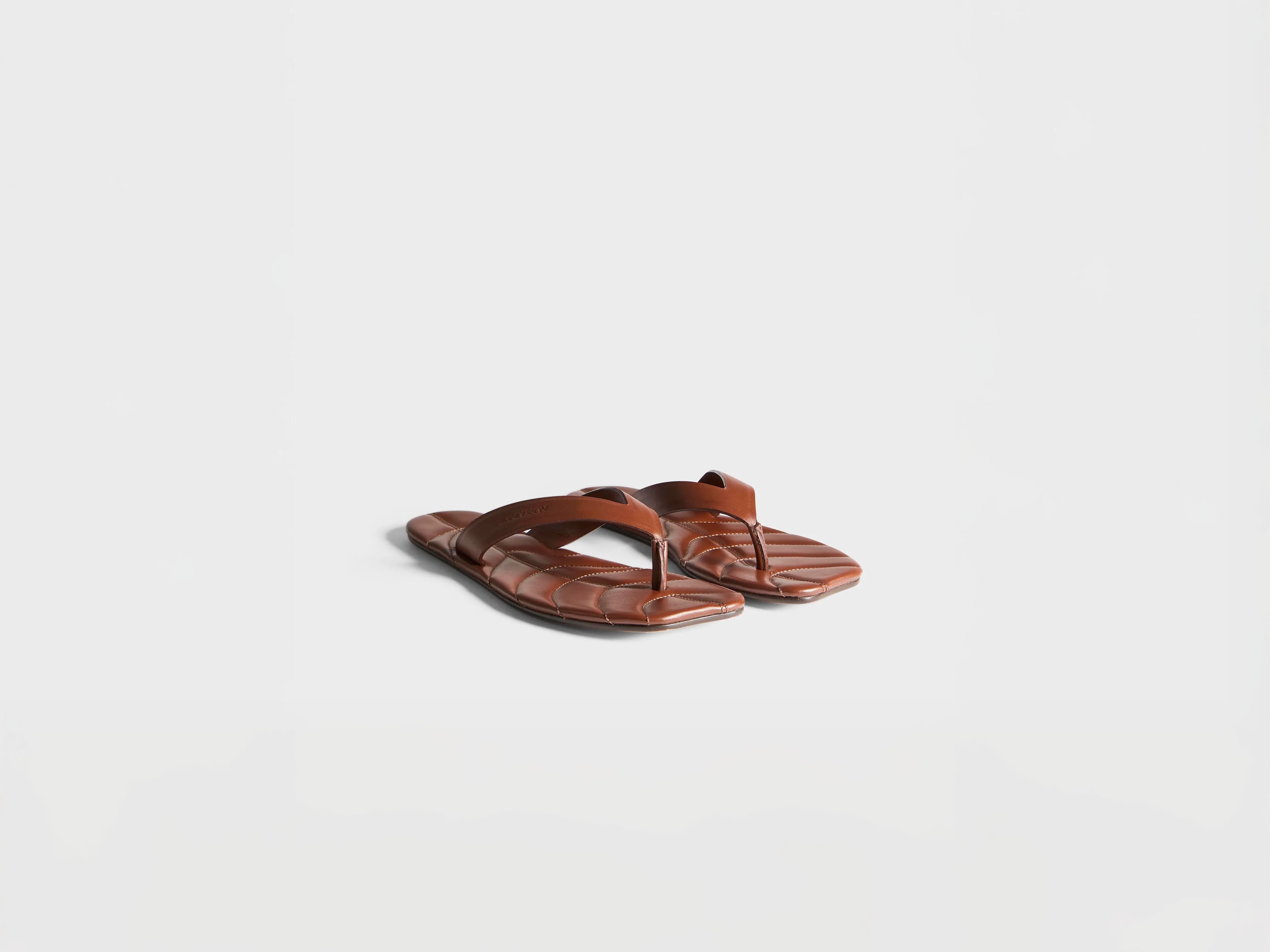 WOMENS LEATHER LEAF SLIDES IN BROWN sold by J.W. Anderson product image thumbnail 2
