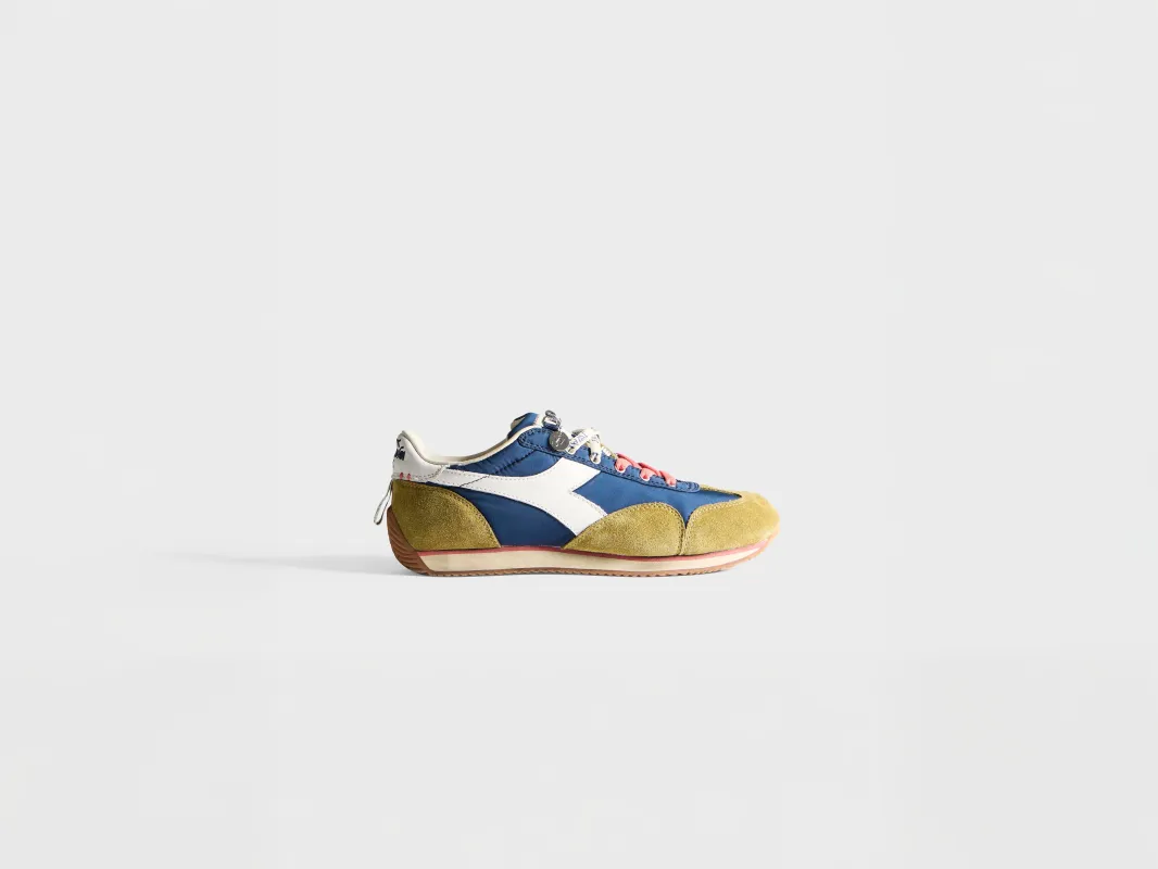MENS JW ANDERSON X DIADORA EQUIPE TRAINERS IN NAVY-PEONY made by J.W. Anderson