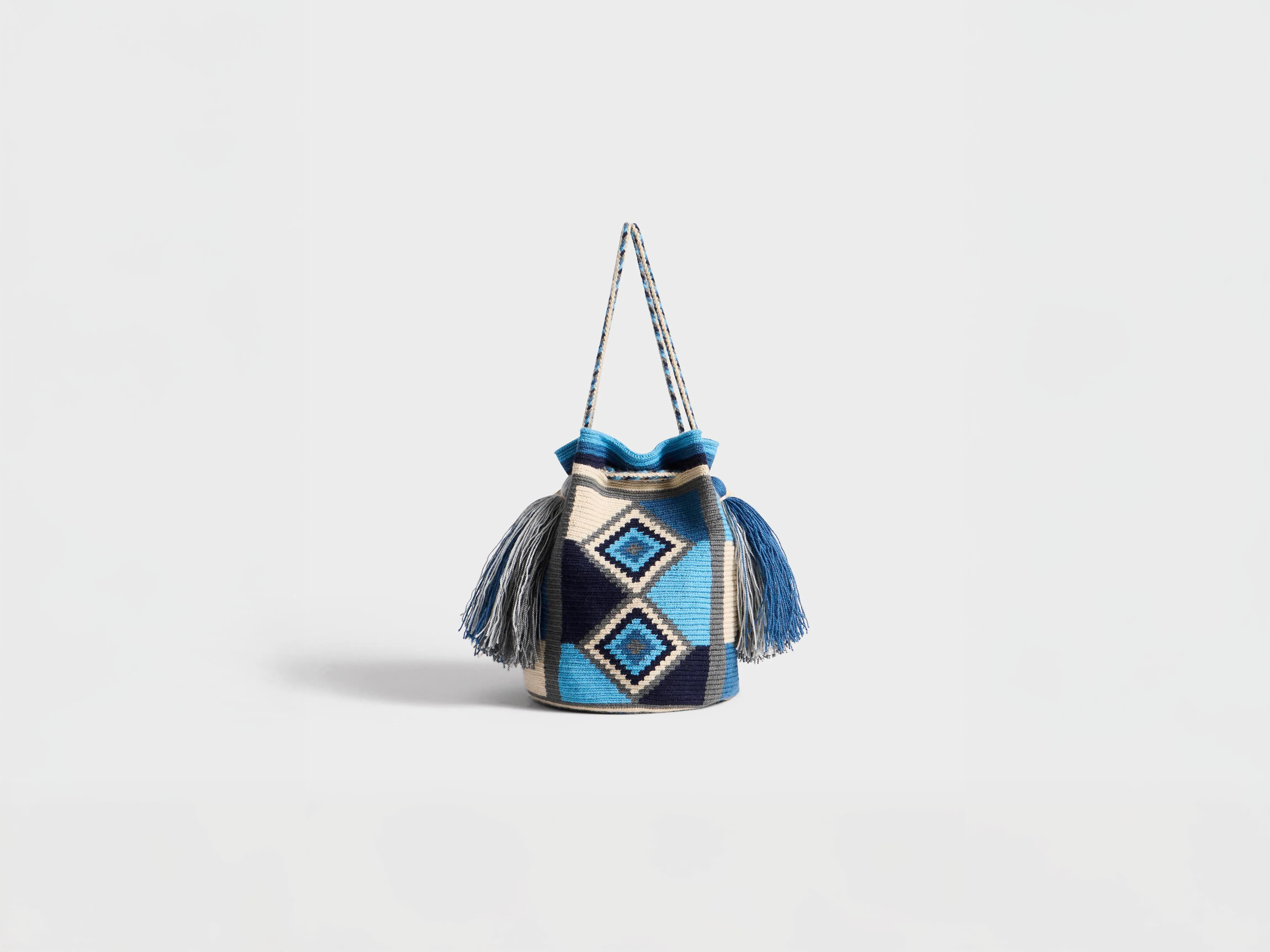 LA MOCHIA WAYUU POUCH IN BLUE & MULTI sold by J.W. Anderson product image thumbnail 5