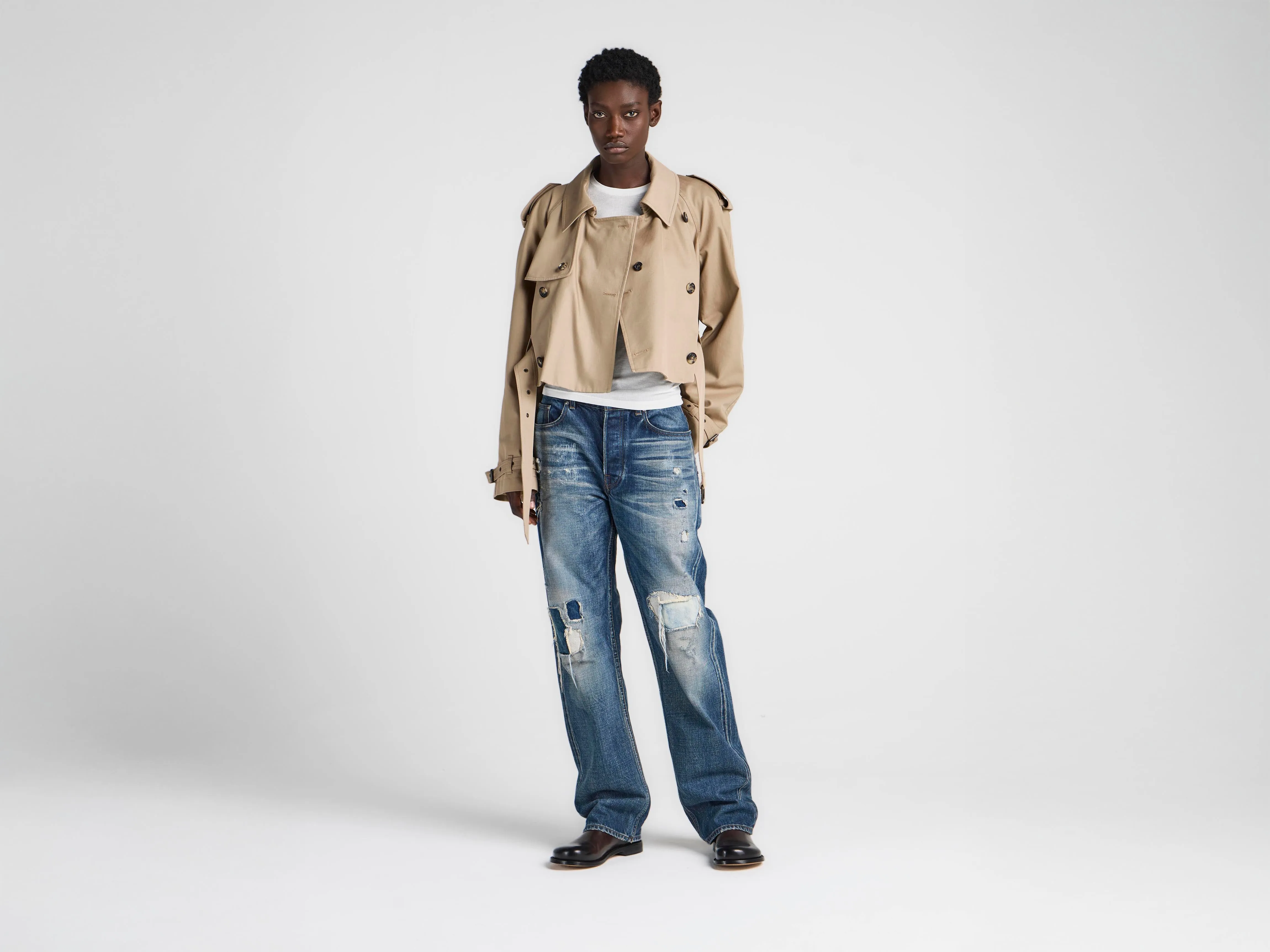 WOMENS CROPPED TRENCH IN BEIGE sold by J.W. Anderson product image thumbnail 3