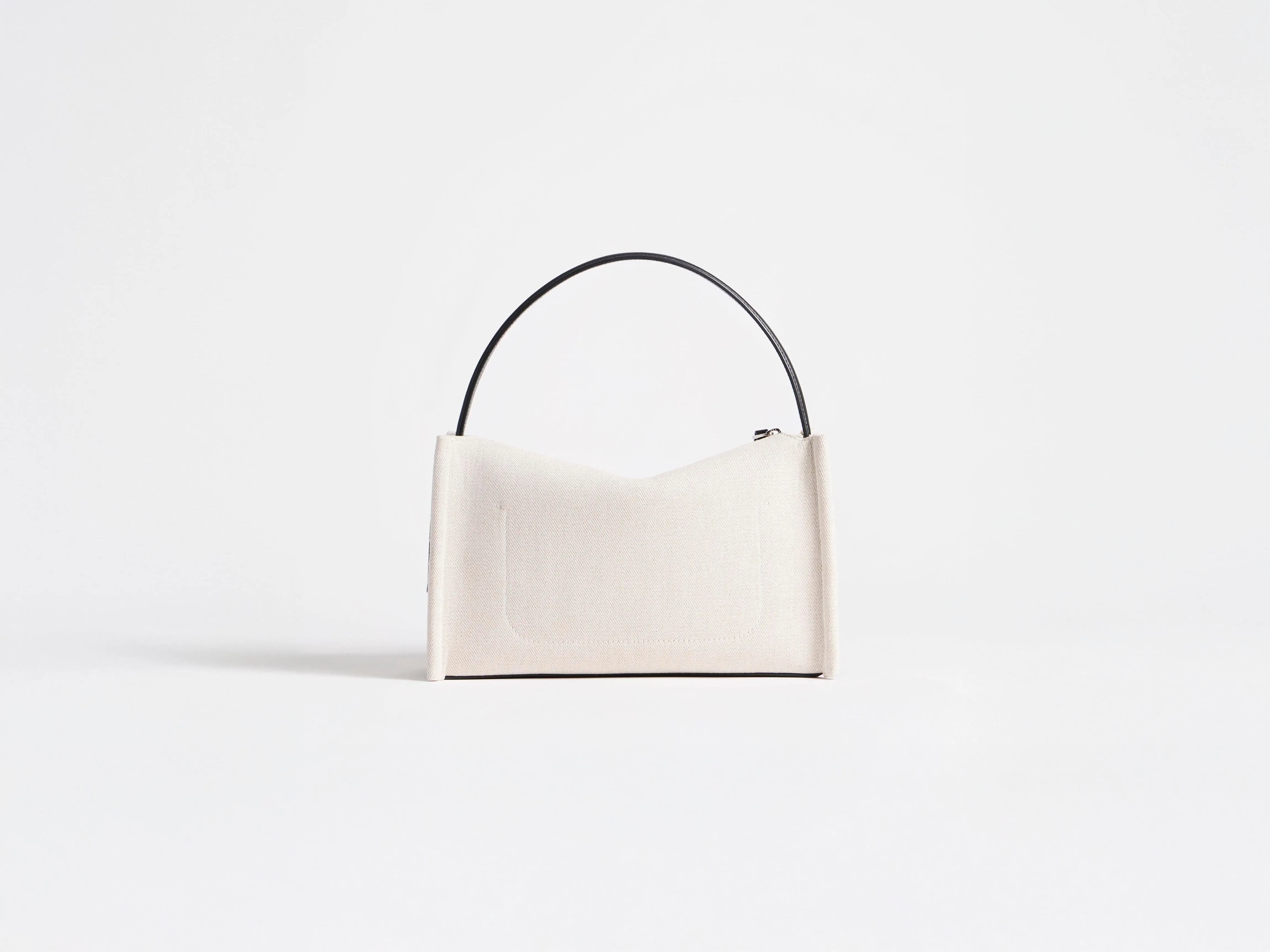 LOAFER BAG IN NATURAL CANVAS & BLACK LEATHER sold by J.W. Anderson product image thumbnail 3