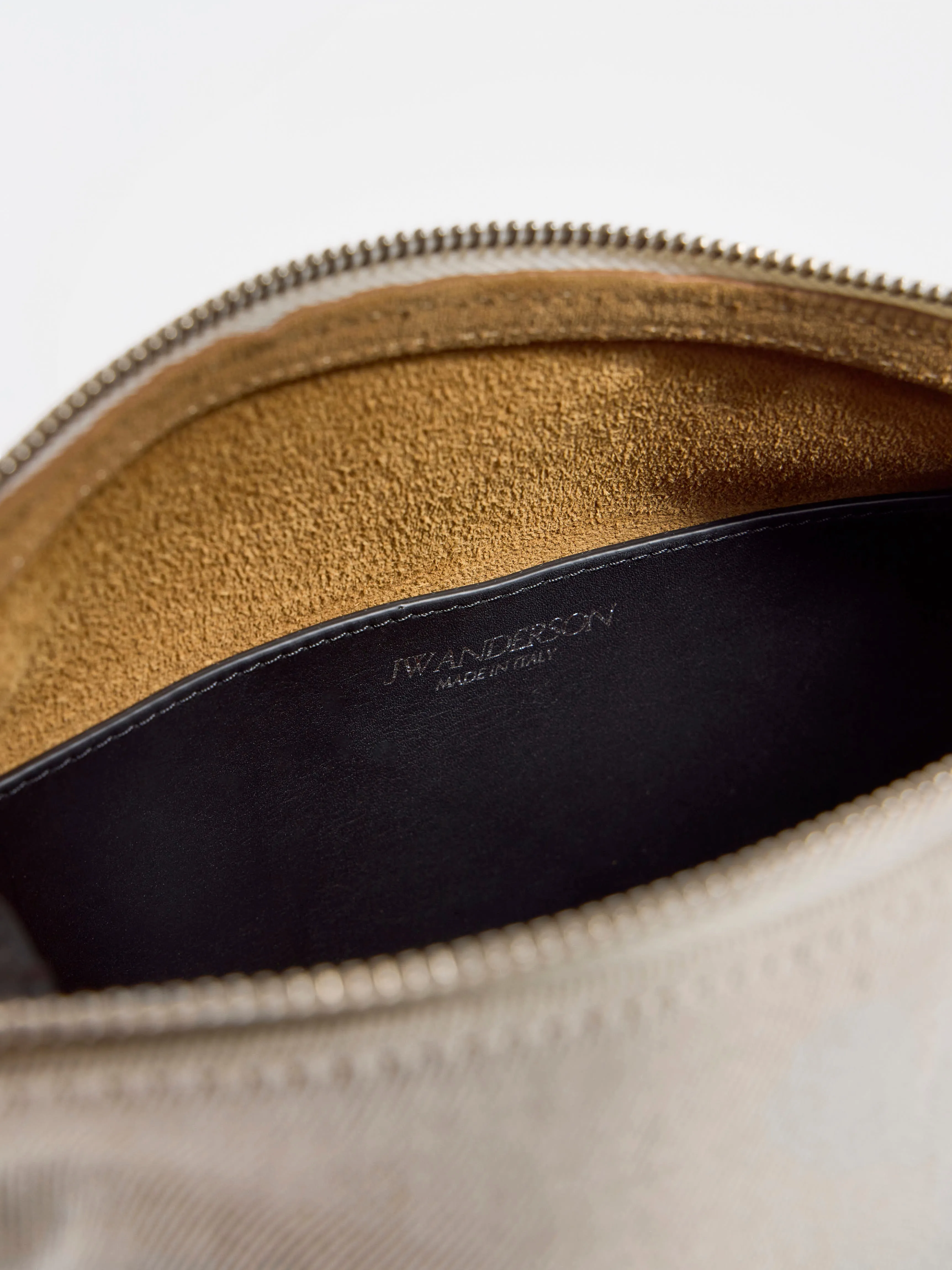 LOAFER BAG IN NATURAL CANVAS & BLACK LEATHER sold by J.W. Anderson product image thumbnail 4