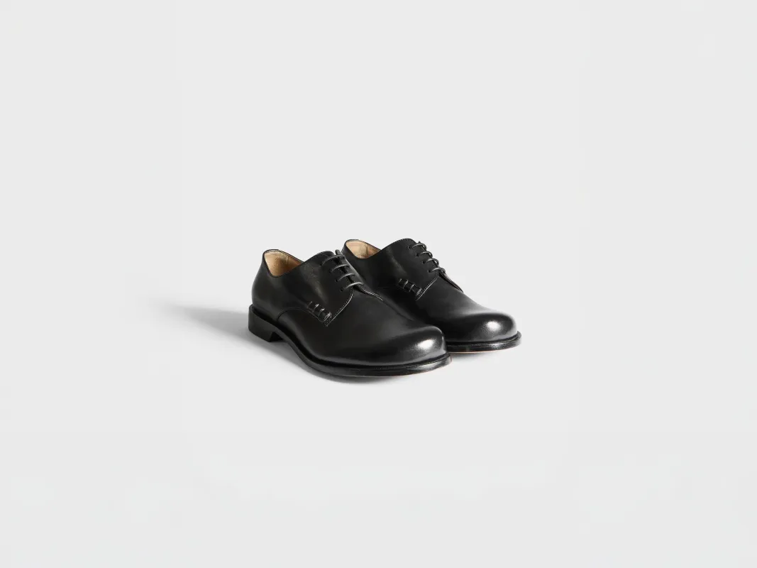 MENS LOAFER DERBY SHOE IN BLACK made by J.W. Anderson