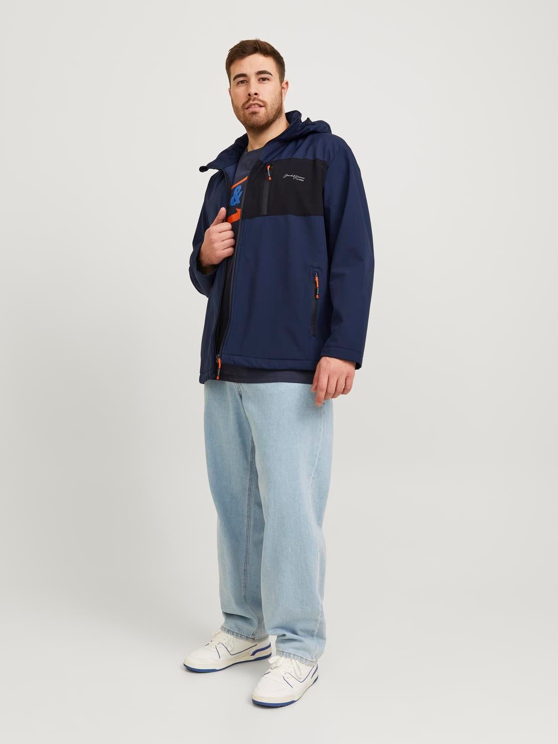 Plus Size Softshell jacket sold by Jack & Jones product image thumbnail 4