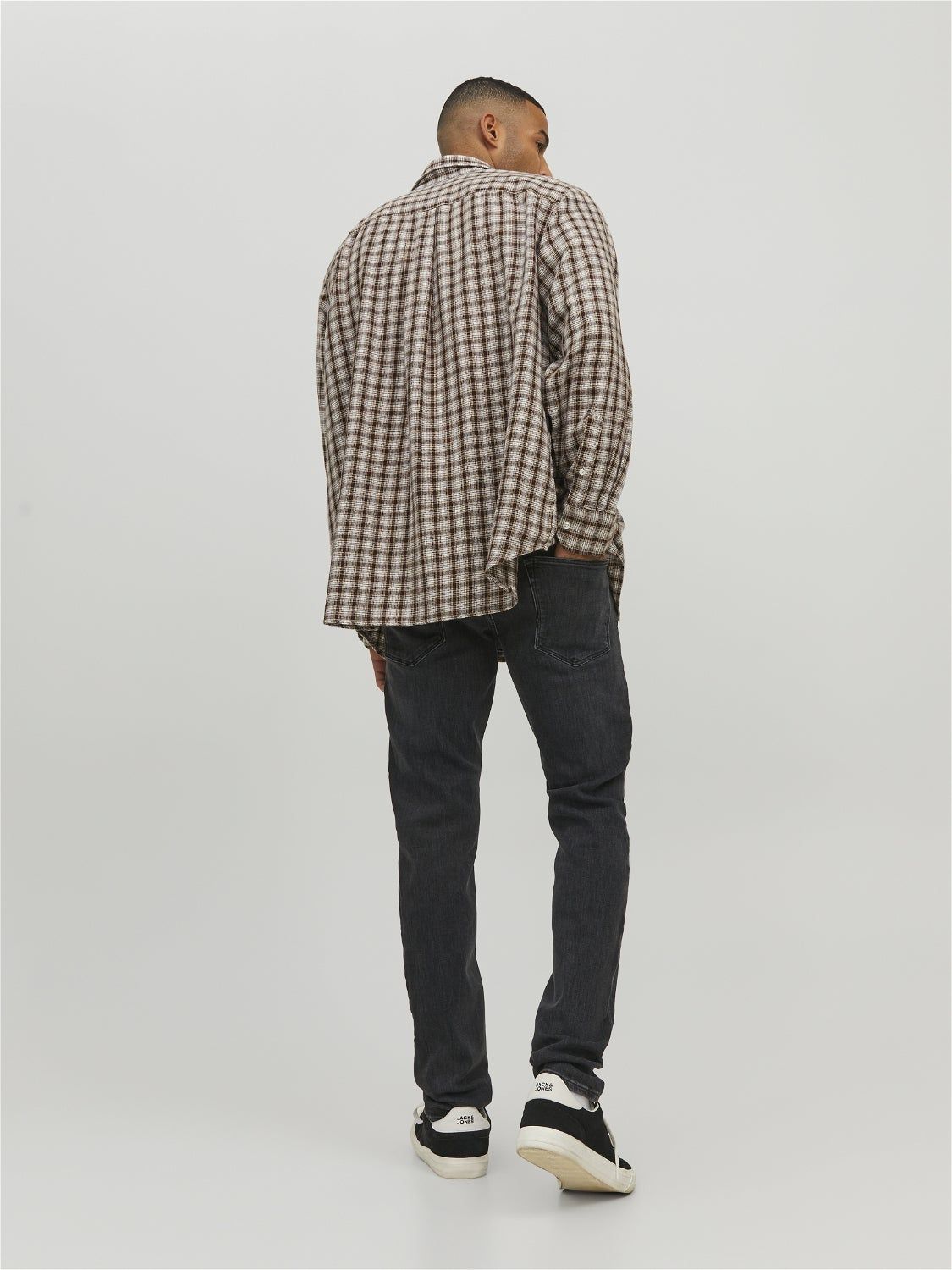 JJIMIKE JJEVAN AM 777 LID Tapered fit jeans sold by Jack & Jones product image thumbnail 2