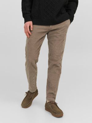 Carrot fit Chino trousers sold by Jack & Jones