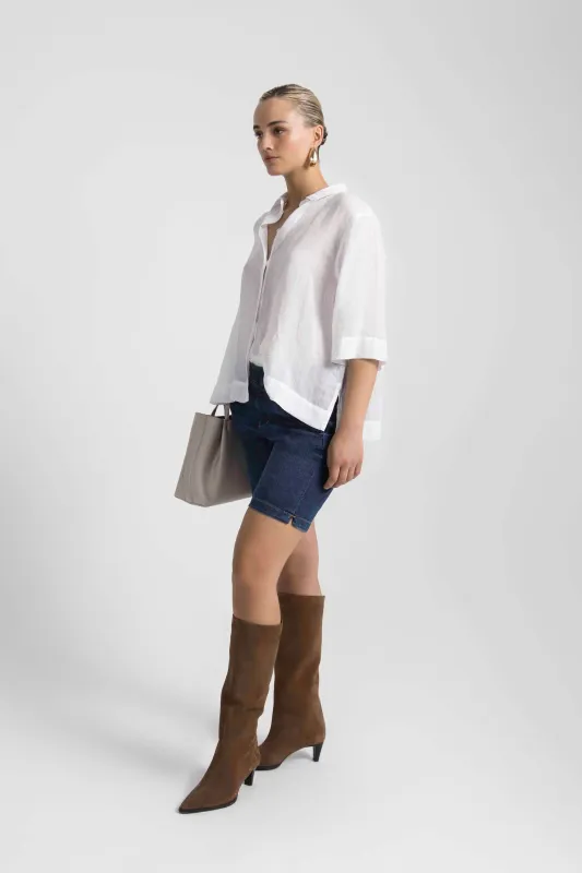 Maddie Mid Rise 8" Pull-On Short Coral Blue sold by Jag Jeans