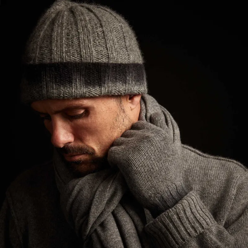 Dip Dye Cashmere Beanie - Thunder/Black sold by James Perse