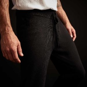 Recycled Cashmere Sweatpant - Black sold by James Perse