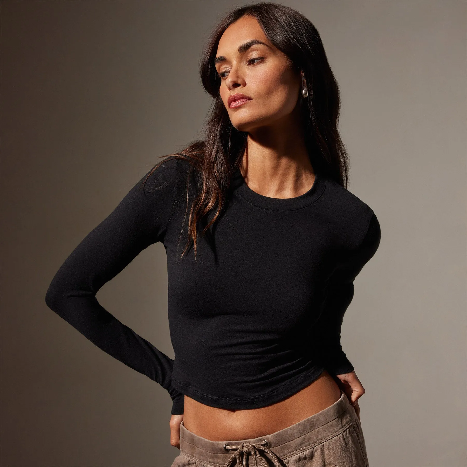 Long Sleeve Cropped Tee - Black sold by James Perse