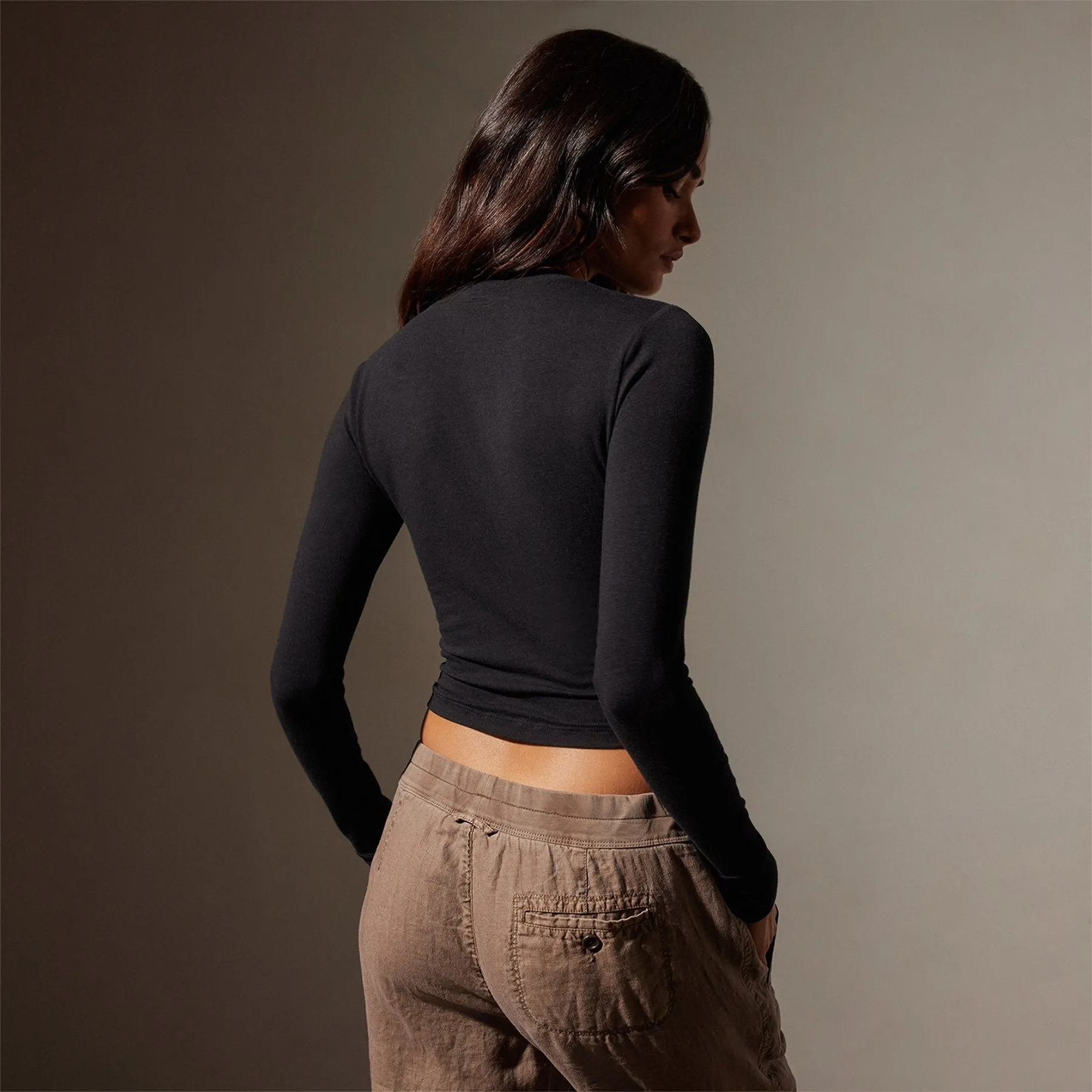 Long Sleeve Cropped Tee - Black sold by James Perse product image thumbnail 4