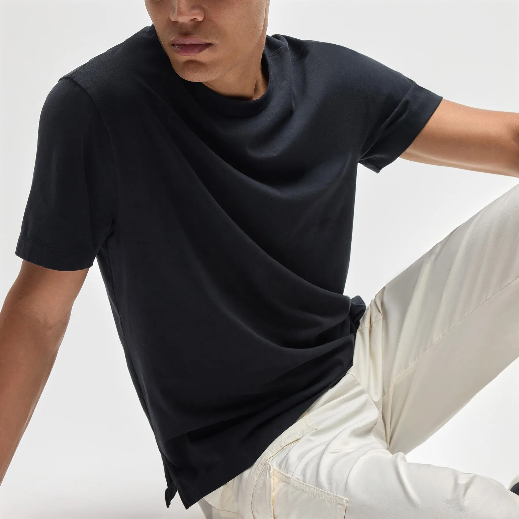 Heavy Luxe Jersey Crew - Black sold by James Perse