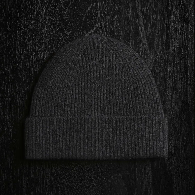 Solid Cashmere Beanie - Black sold by James Perse