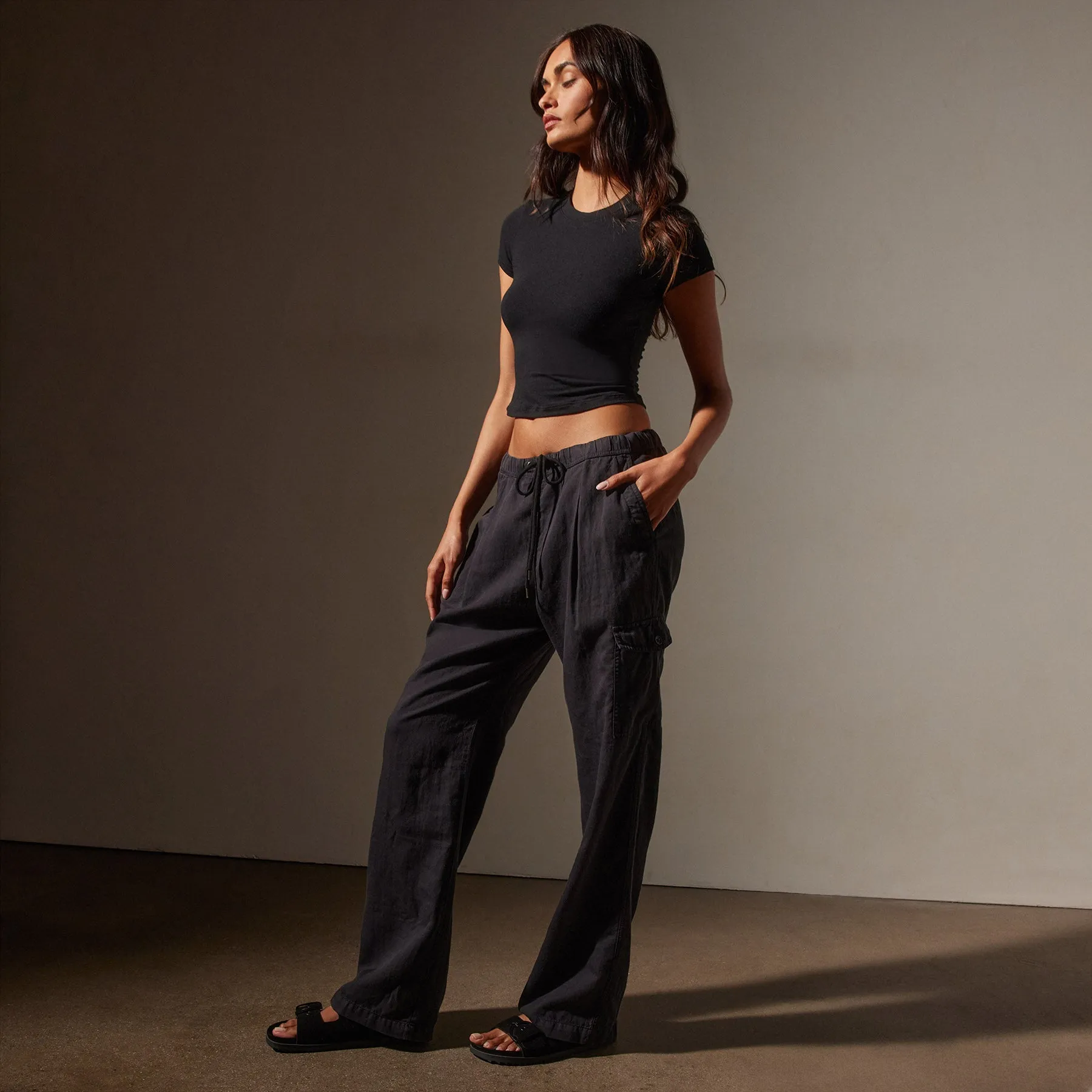 Cotton Linen Twill Pleated Cargo - Black sold by James Perse