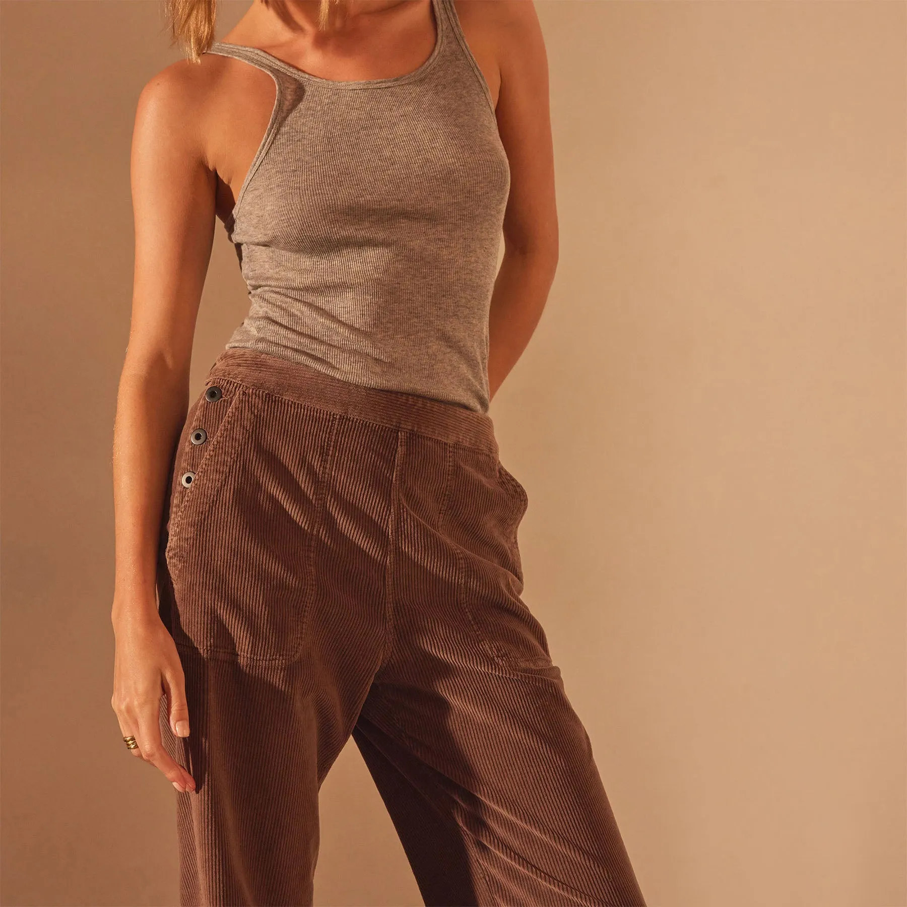 Pacifica Corduroy Pant - Fox Pigment sold by James Perse product image thumbnail 4