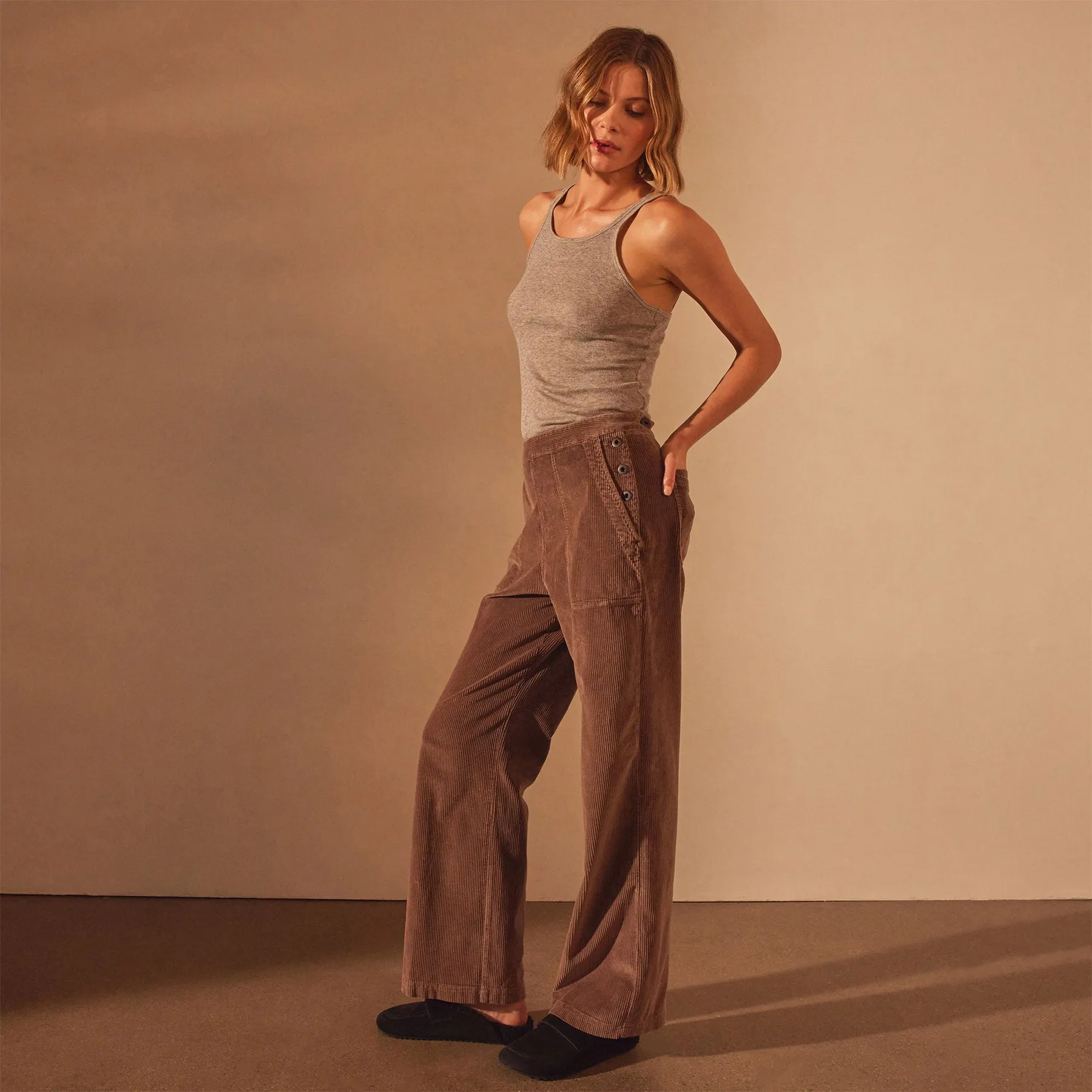 Pacifica Corduroy Pant - Fox Pigment sold by James Perse