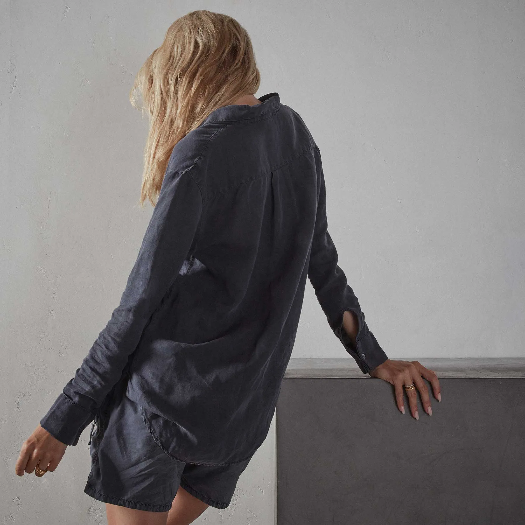 Tencel Linen Dress Shirt - Titan Pigment sold by James Perse product image thumbnail 5