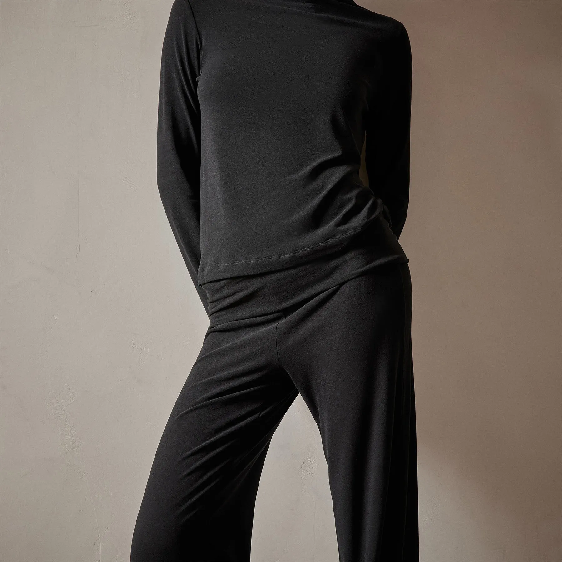 Wide Leg Lounge Pant - Black sold by James Perse product image thumbnail 3
