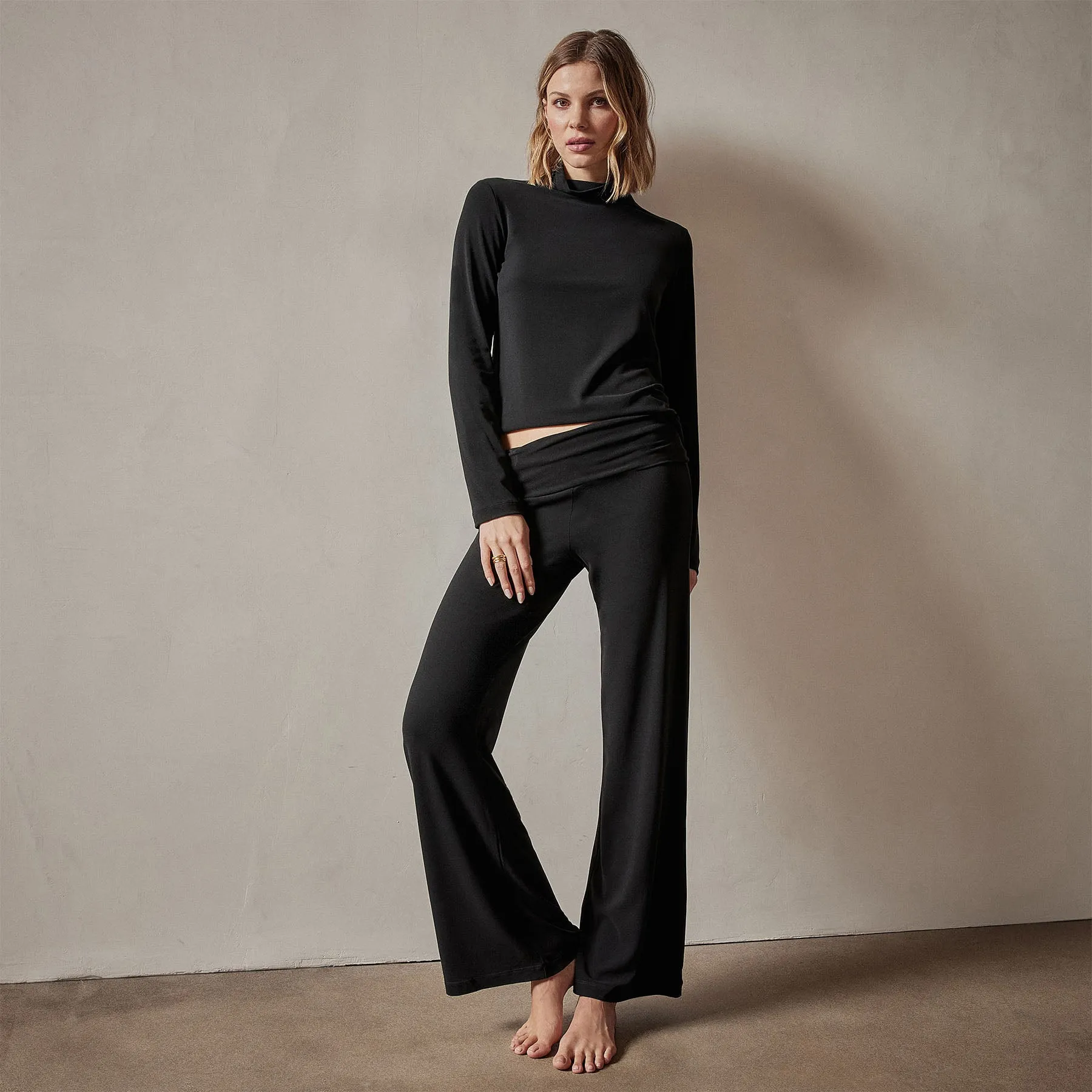 Wide Leg Lounge Pant - Black sold by James Perse
