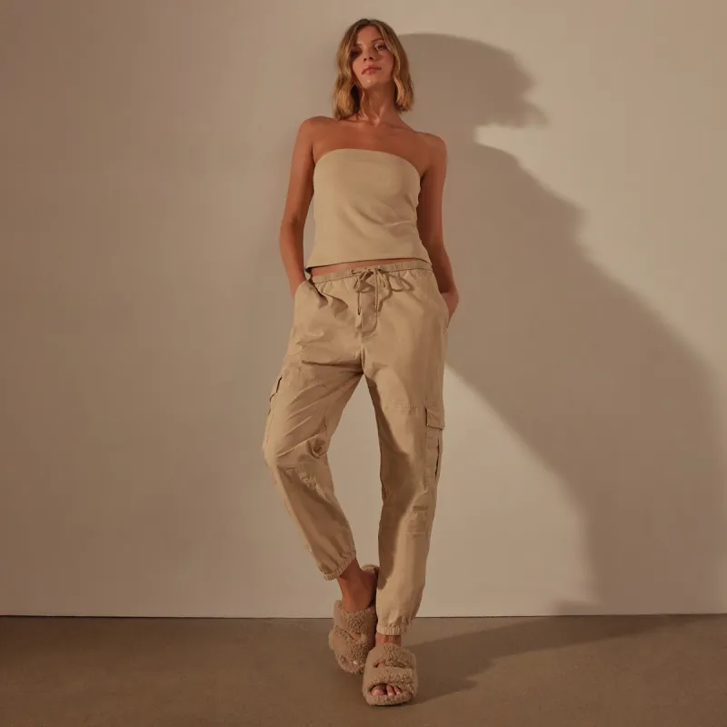 Stretch Poplin Cargo Pant - Sand Dune Pigment sold by James Perse