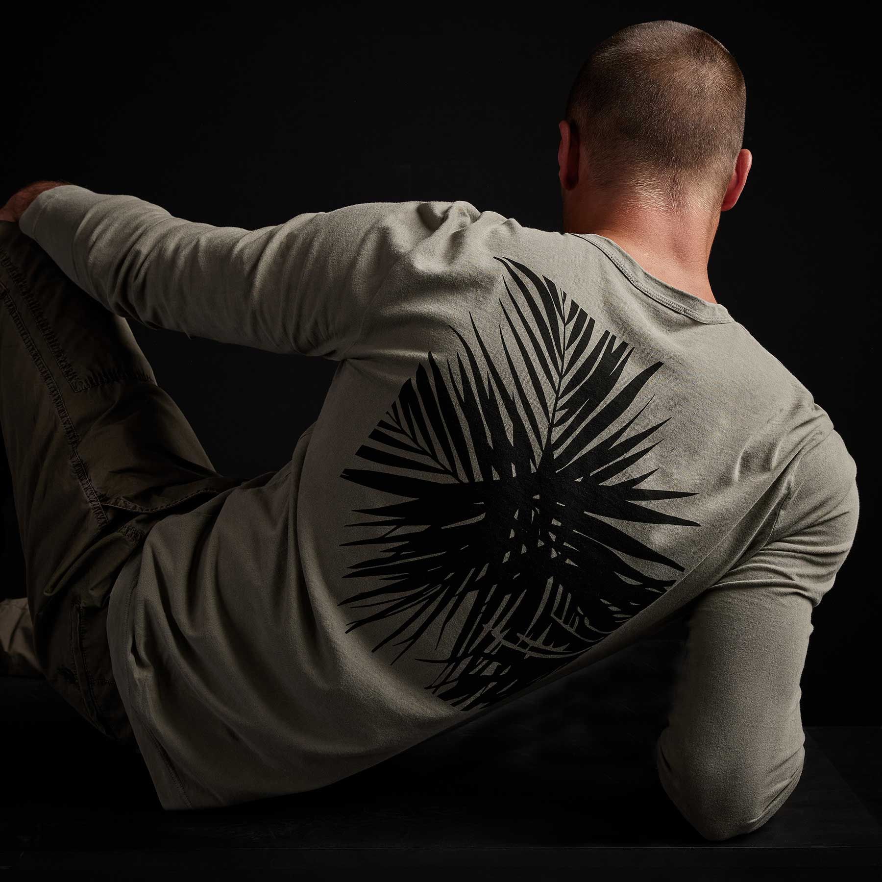 Long Sleeve Palm Leaf Graphic - Fume Pigment sold by James Perse
