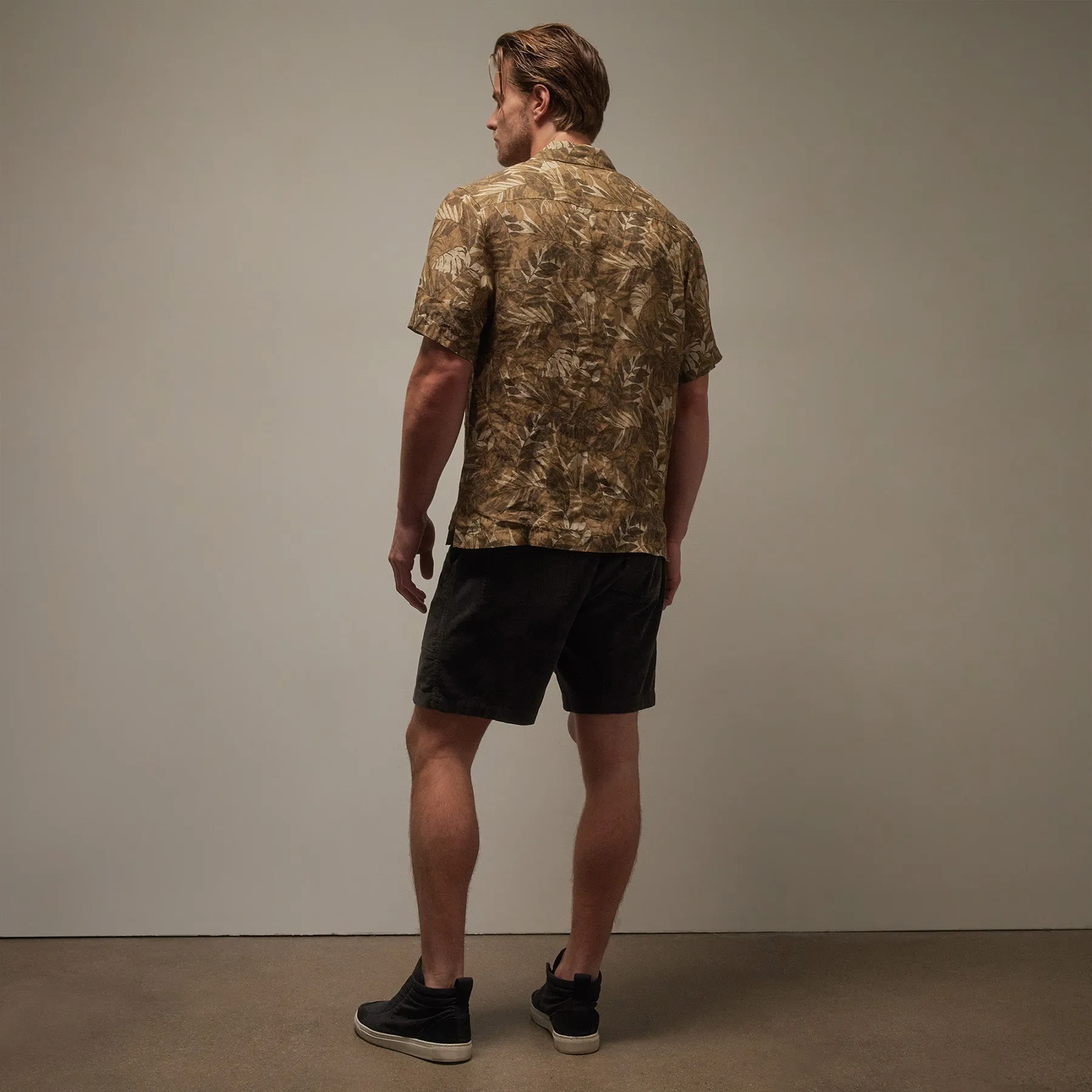 Printed Linen Short Sleeve - Sand Dune Print sold by James Perse product image thumbnail 4