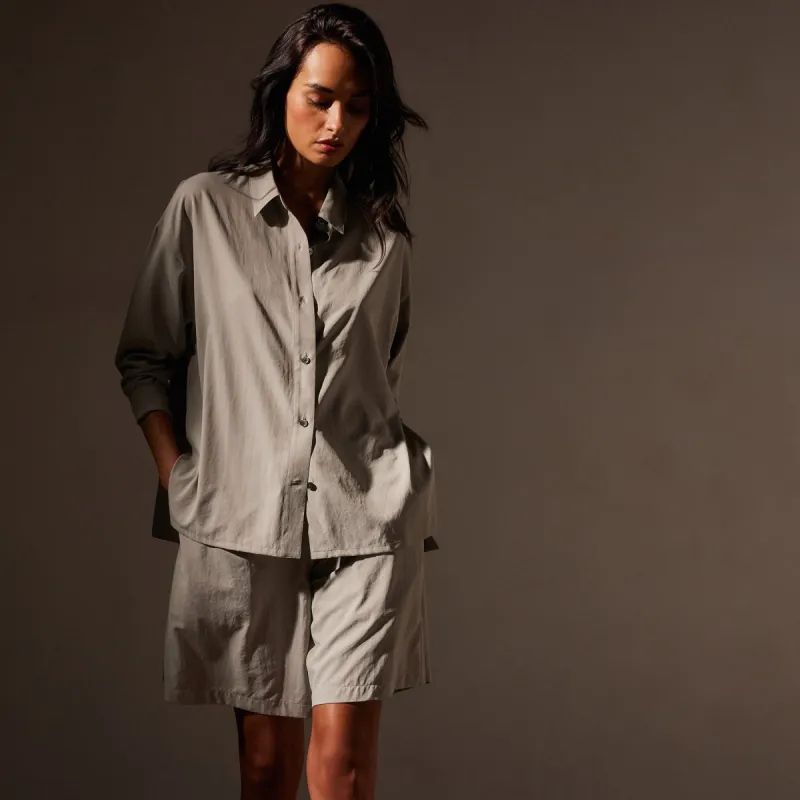 Lightweight Matte Sateen Fluid Shirt - Mineral sold by James Perse