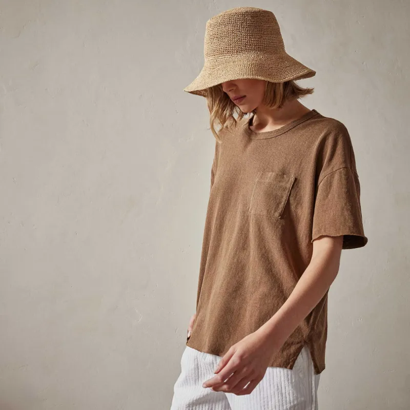 Venice Beach Tee - Gingerbread Pigment made by James Perse