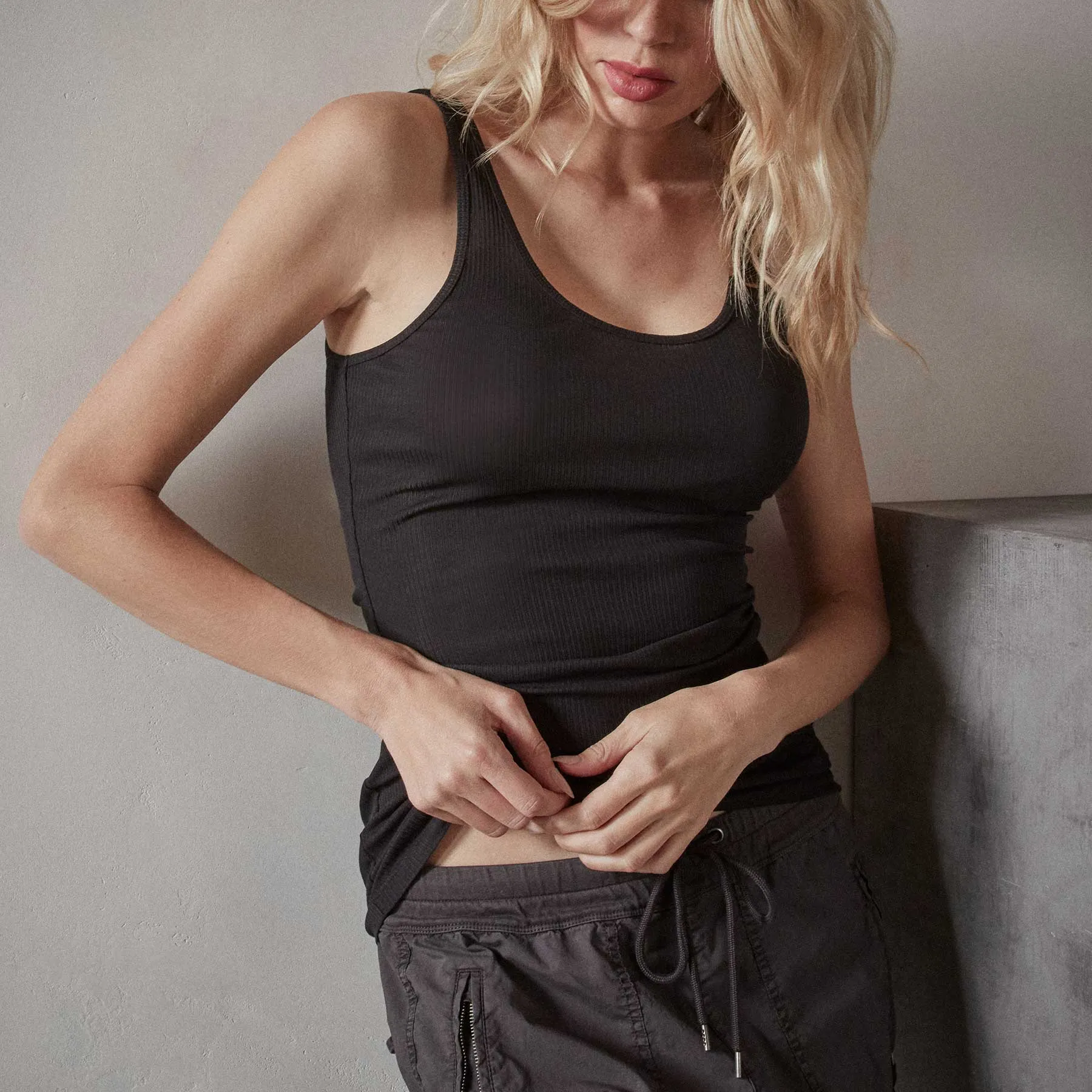 Ribbed Daily Tank - Black sold by James Perse product image thumbnail 4