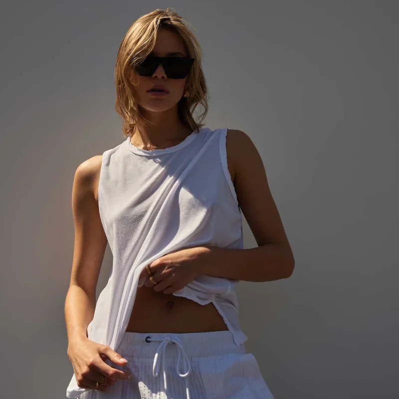 Cove Tank - White sold by James Perse