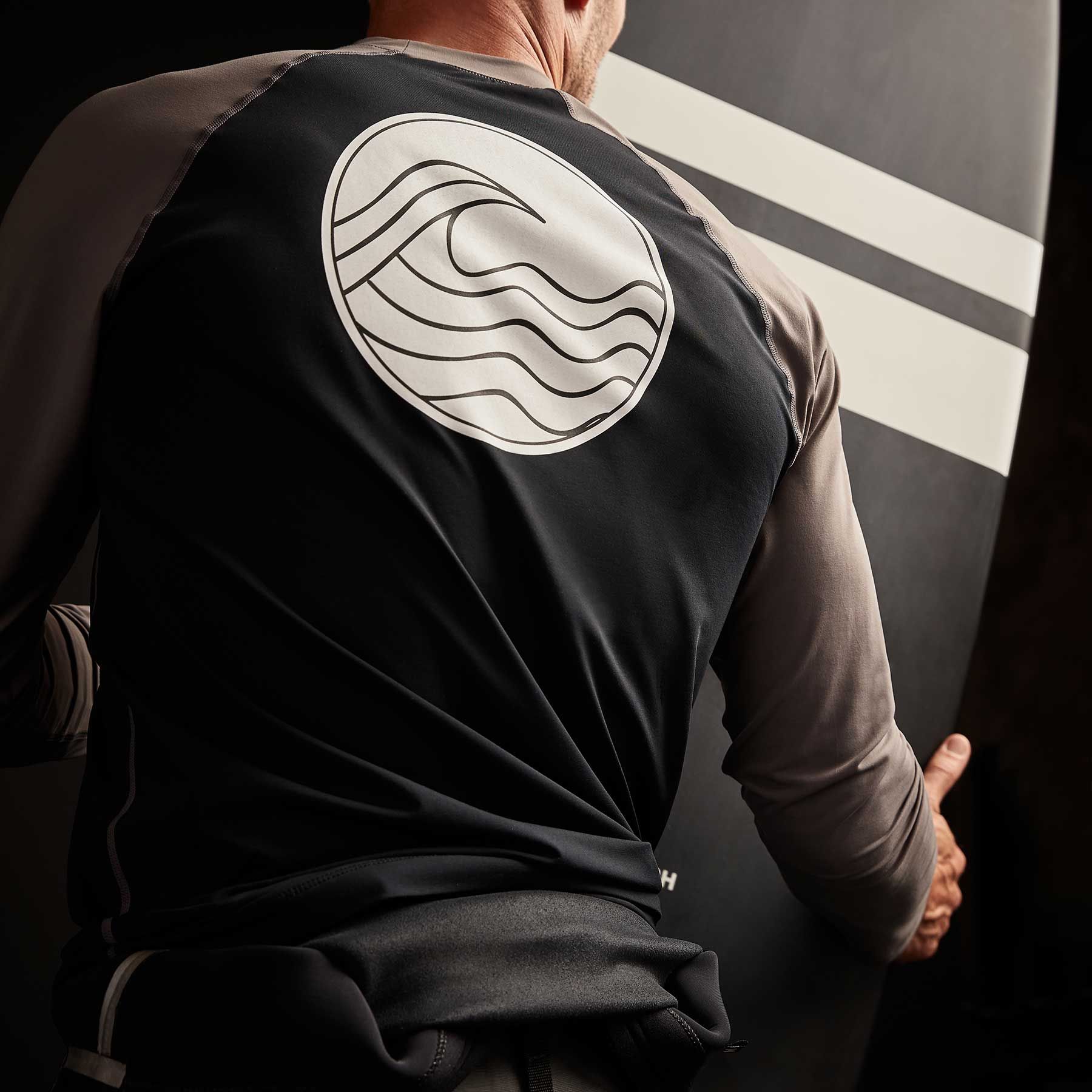 Y/OSEMITE High Performance Knit Raglan - Black/Raccoon Grey sold by James Perse