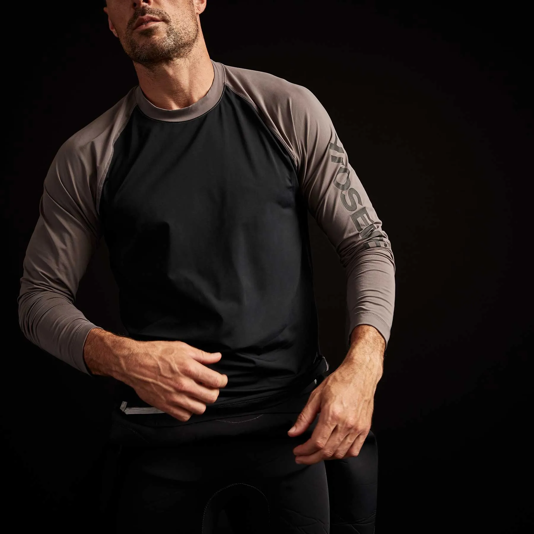 High Performance Knit Raglan - Black/Raccoon Grey sold by James Perse product image thumbnail 3