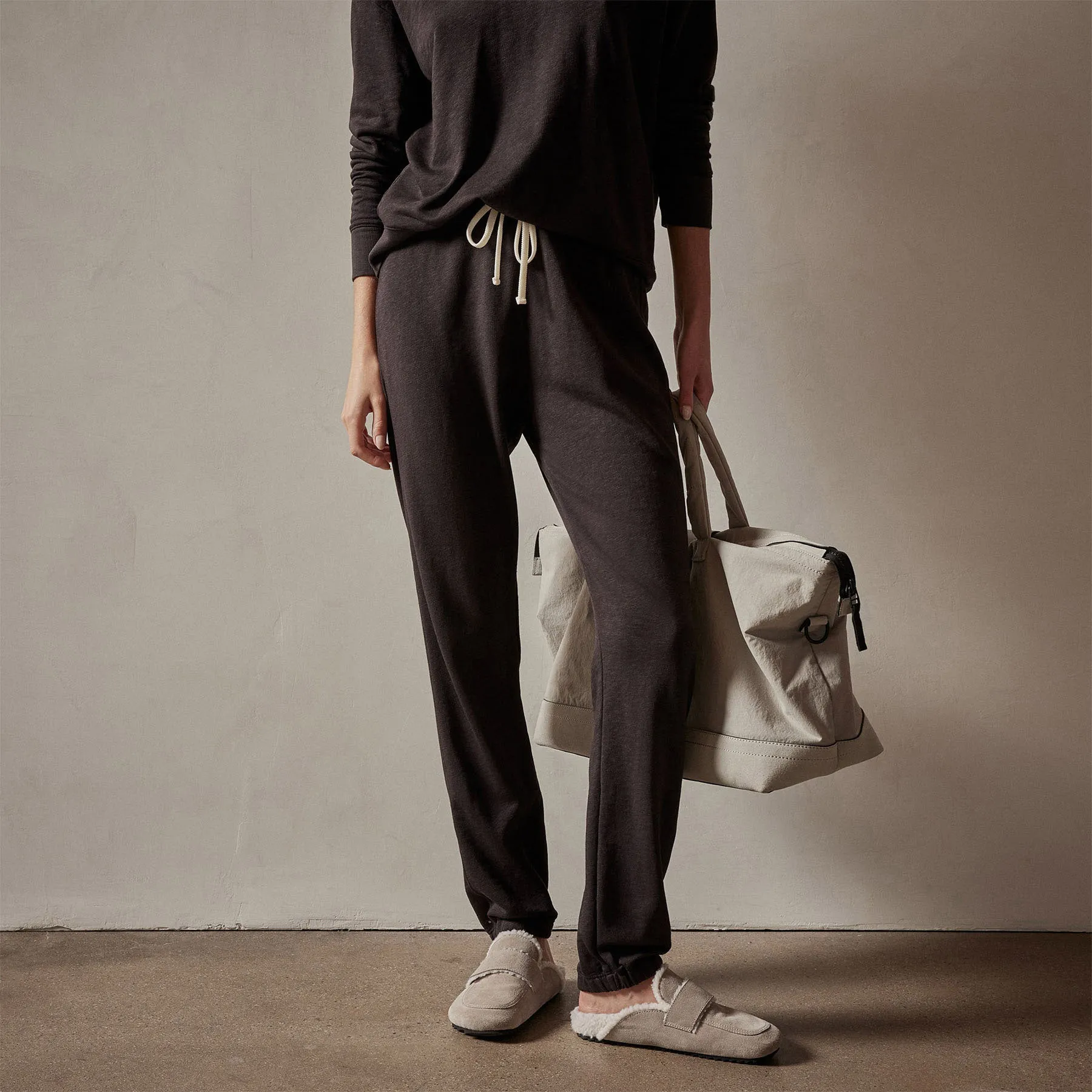 French Terry Sweat Pant - Kona sold by James Perse product image thumbnail 2