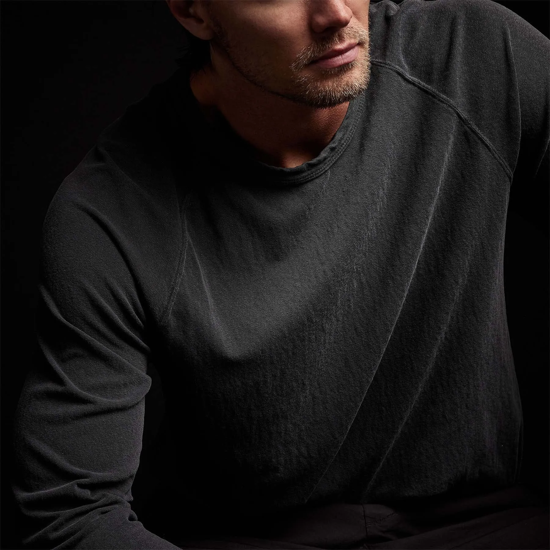 Recycled Brushed Jersey Raglan - Magma Pigment sold by James Perse product image thumbnail 2