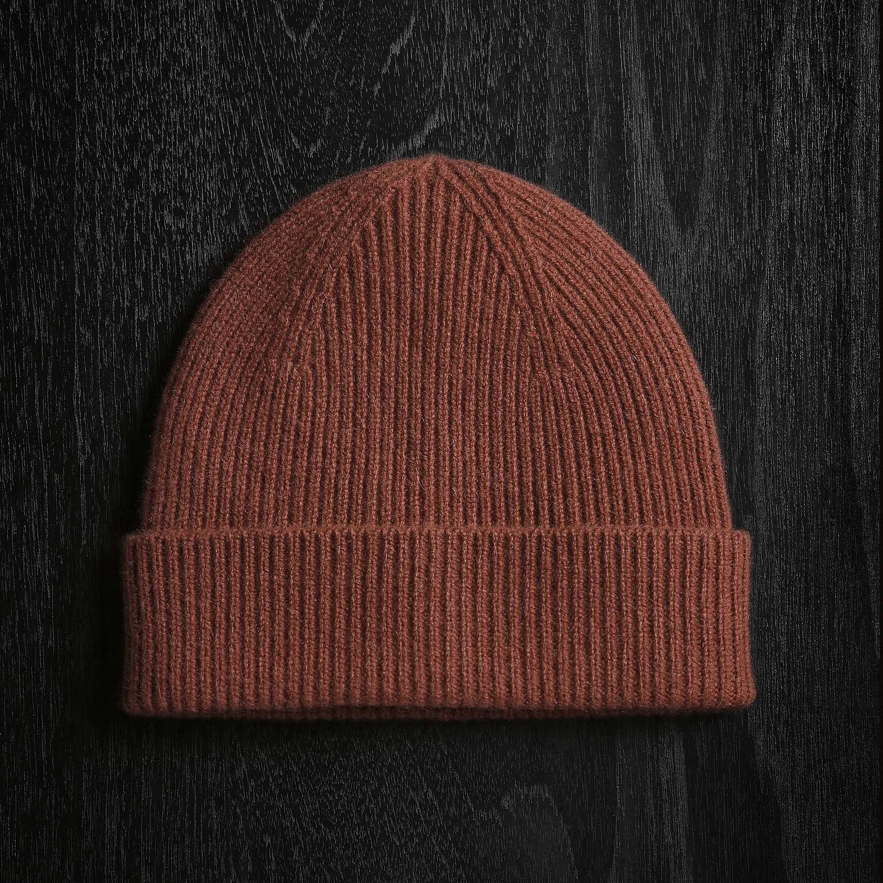 Solid Cashmere Beanie - Goji sold by James Perse