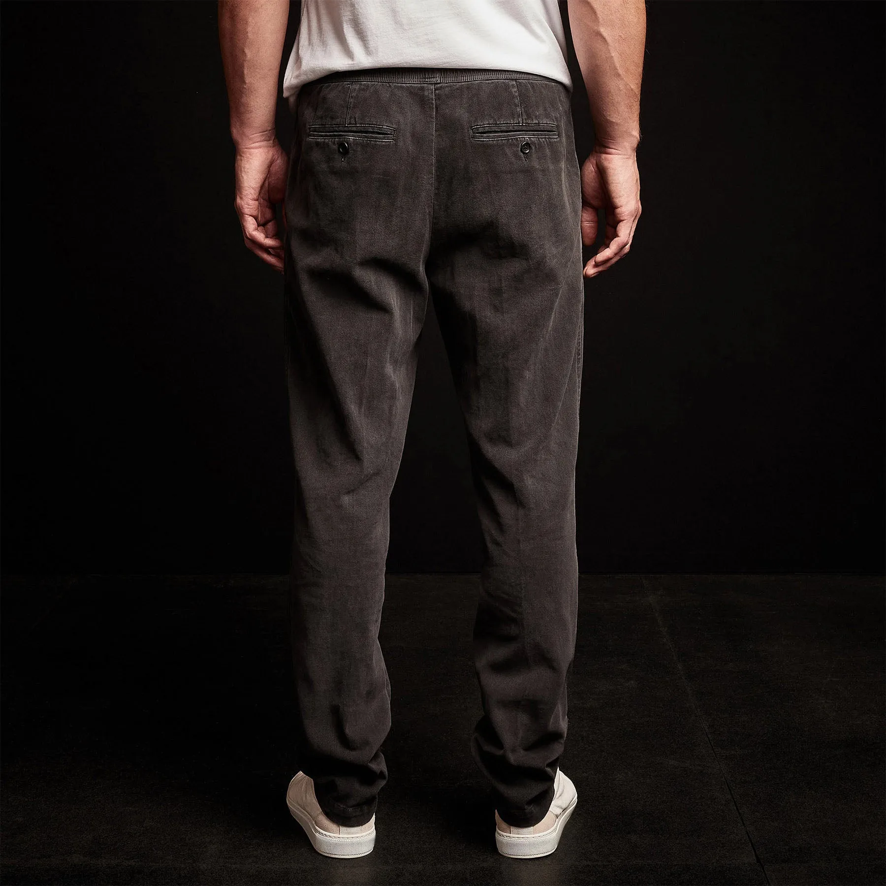 Brushed Cotton Twill Trouser - Magma Pigment sold by James Perse product image thumbnail 5