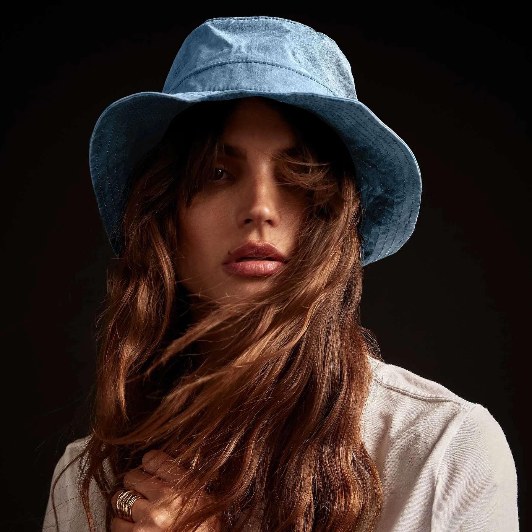 Parachute Poplin Bucket Hat - Delta Pigment sold by James Perse