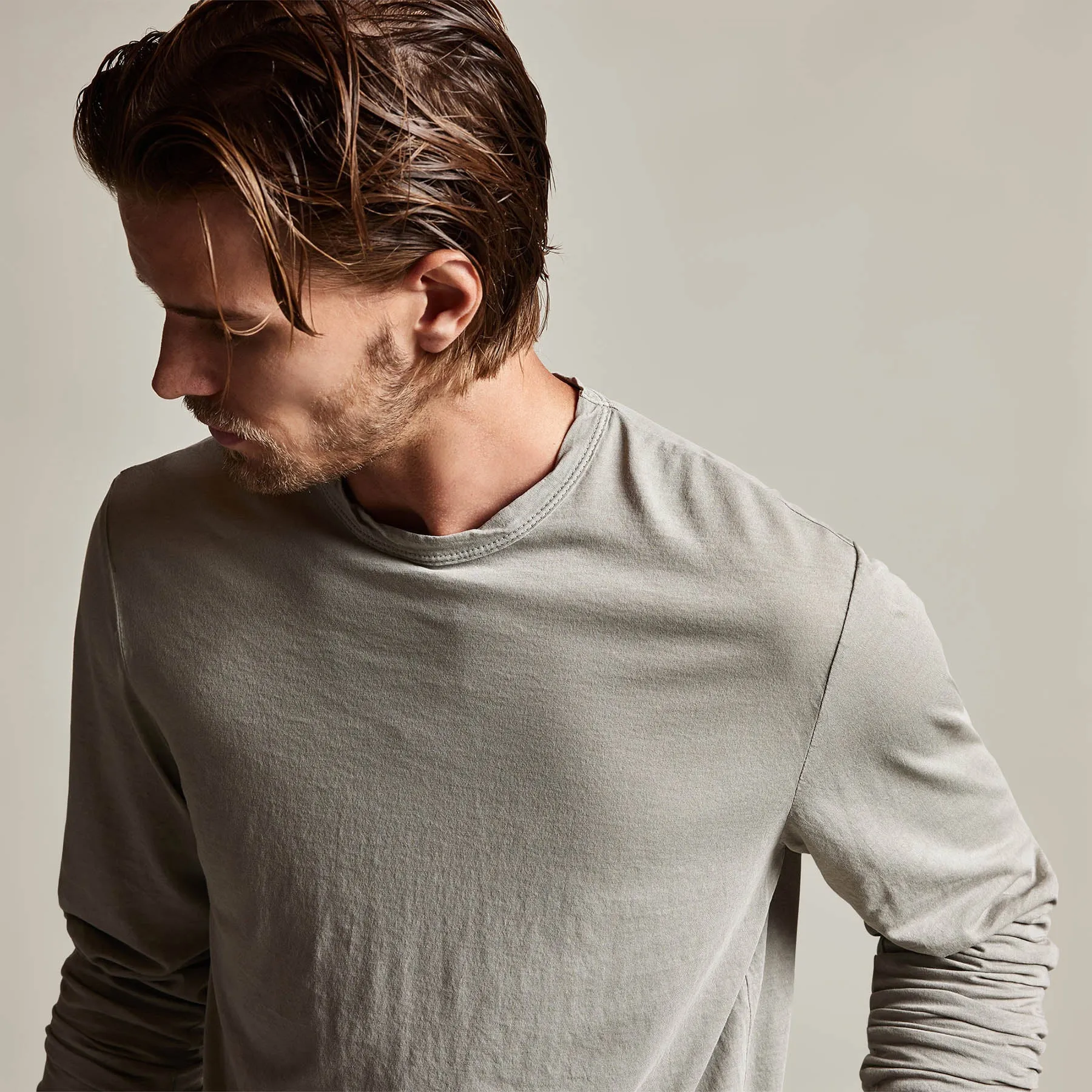 Shirttail Hem Crew - Dapple Pigment sold by James Perse product image thumbnail 2