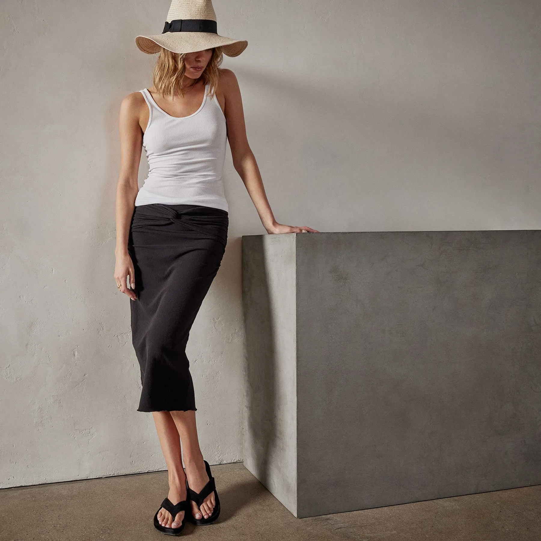 Sunset Skirt - Black sold by James Perse