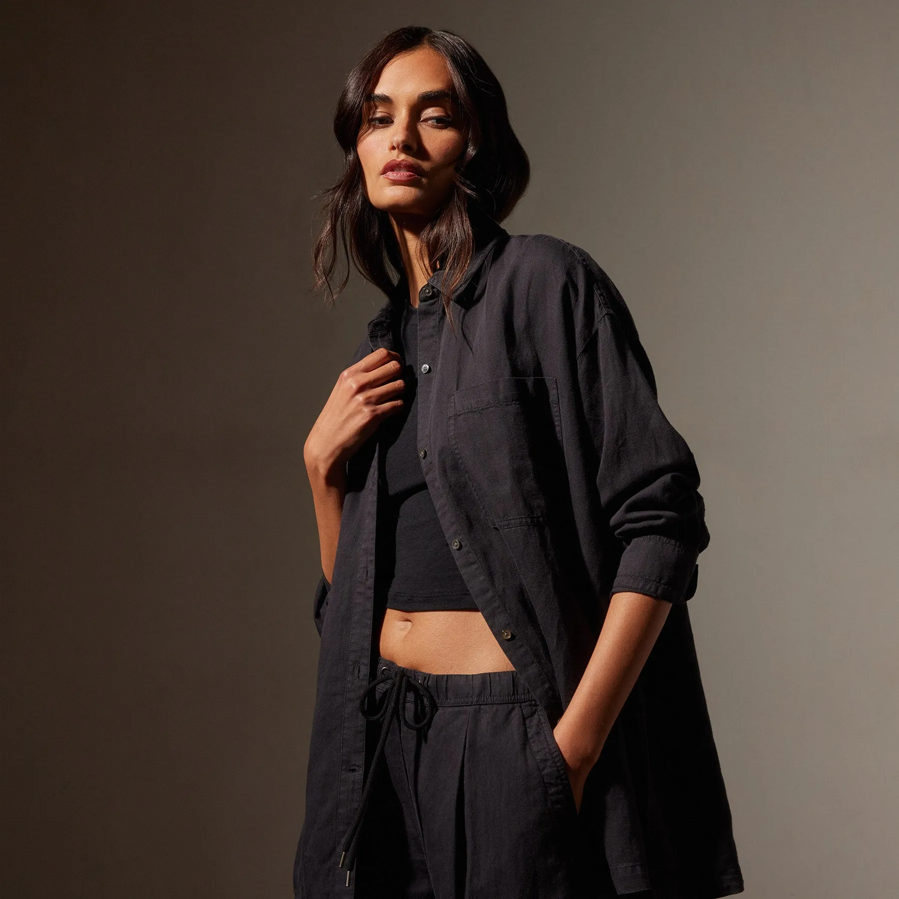 Cotton Linen Twill Shirt - Black sold by James Perse