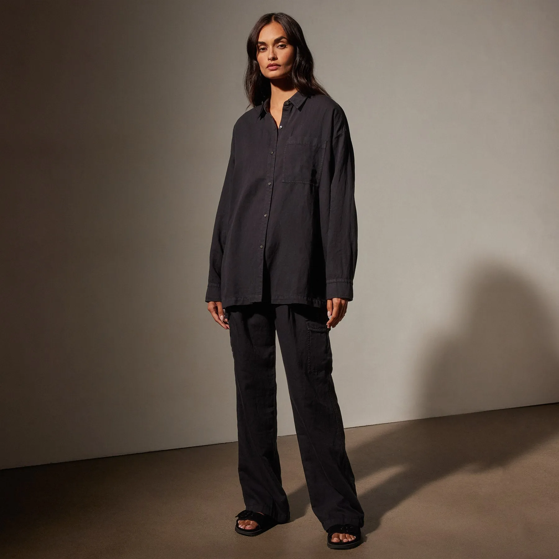 Cotton Linen Twill Shirt - Black sold by James Perse product image thumbnail 3