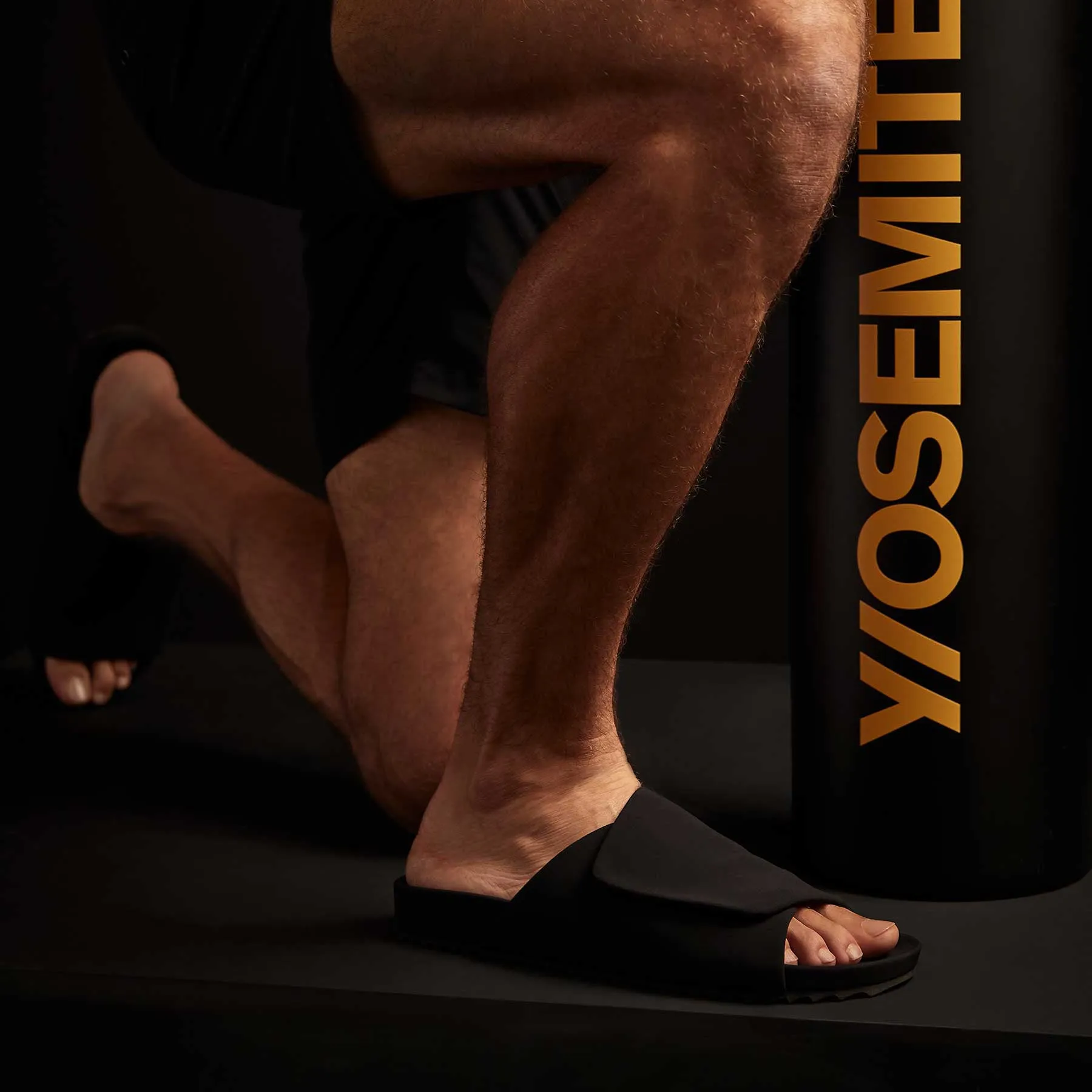 Men's Skubo Slide - Black/Black sold by James Perse