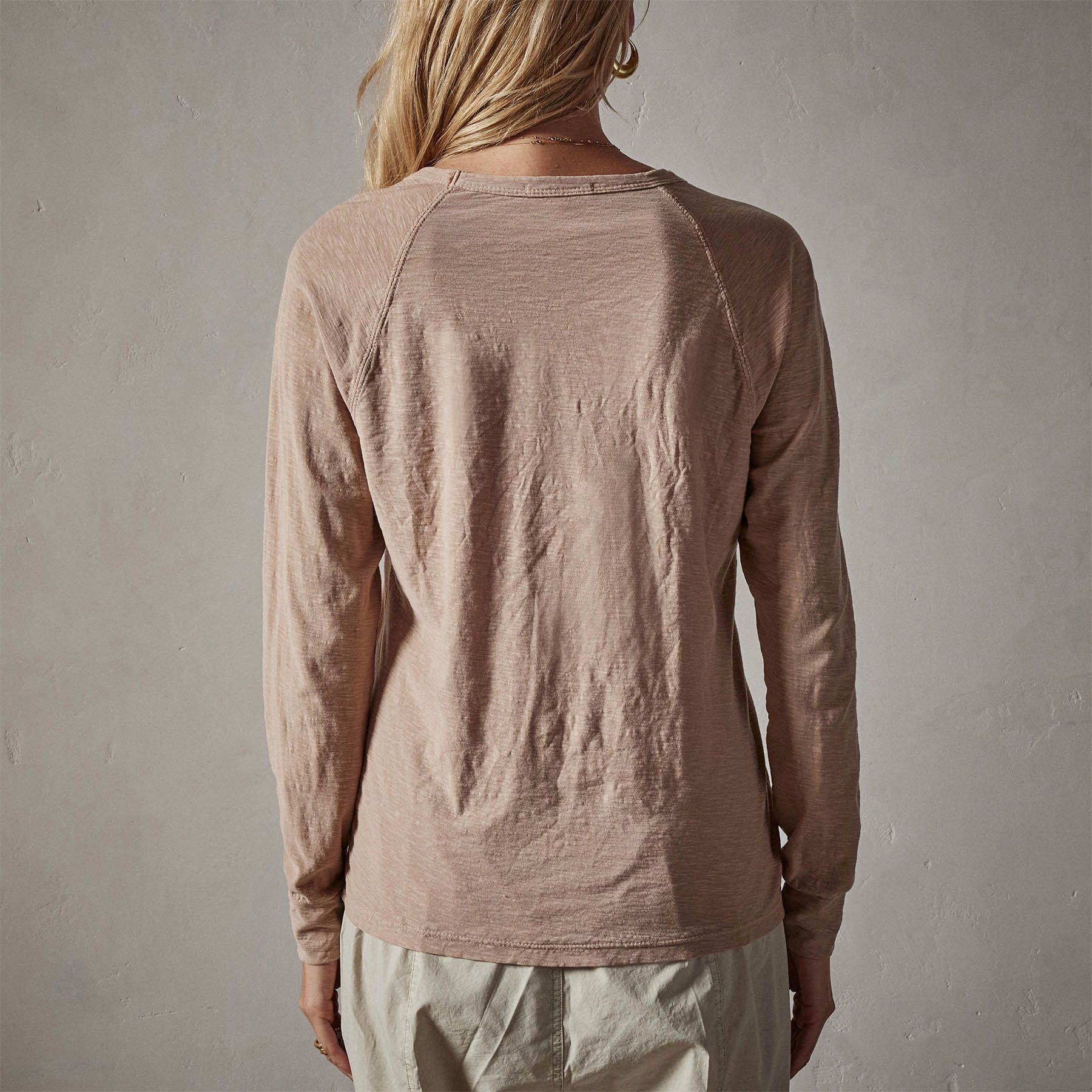 Reverse Slub Jersey Raglan Crew - Jodhpur Pigment sold by James Perse product image thumbnail 5