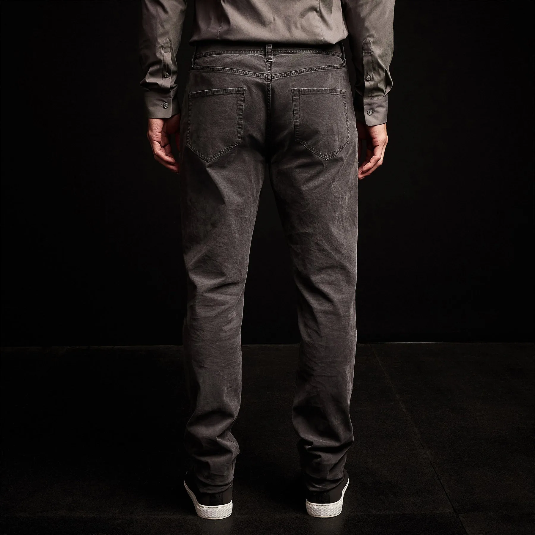 Brushed Twill 5 Pocket Pant - Magma Pigment sold by James Perse product image thumbnail 4