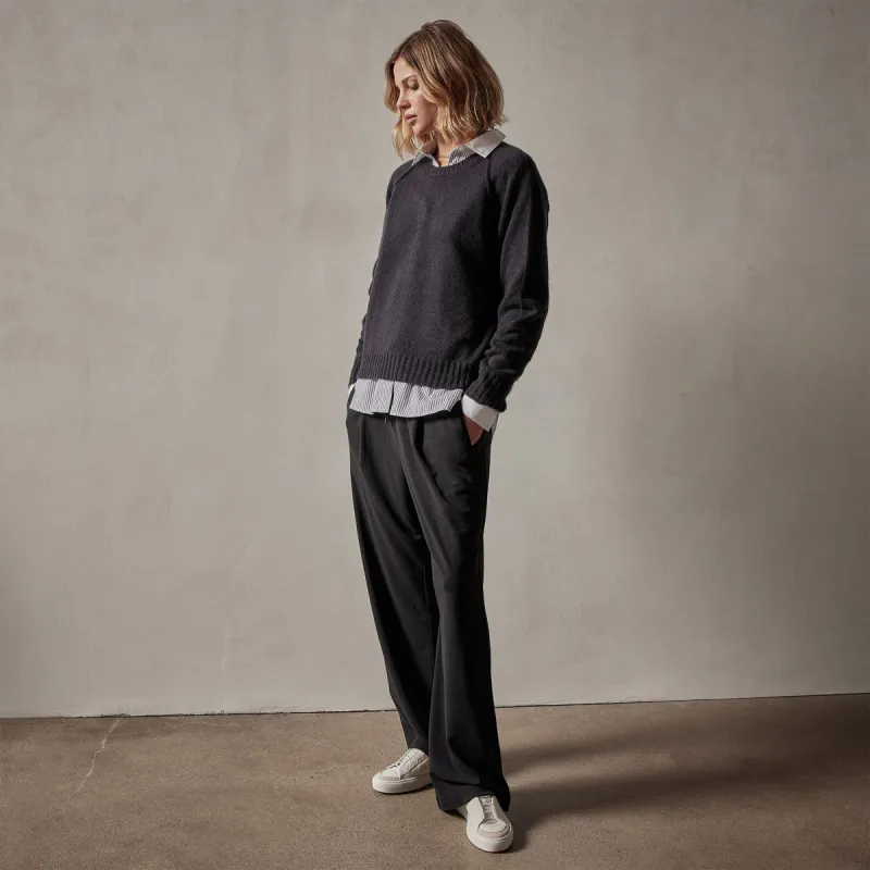 Cashmere Crew Sweater - Black sold by James Perse