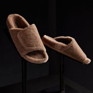 Alpaca Velcro Slide - Chestnut sold by James Perse