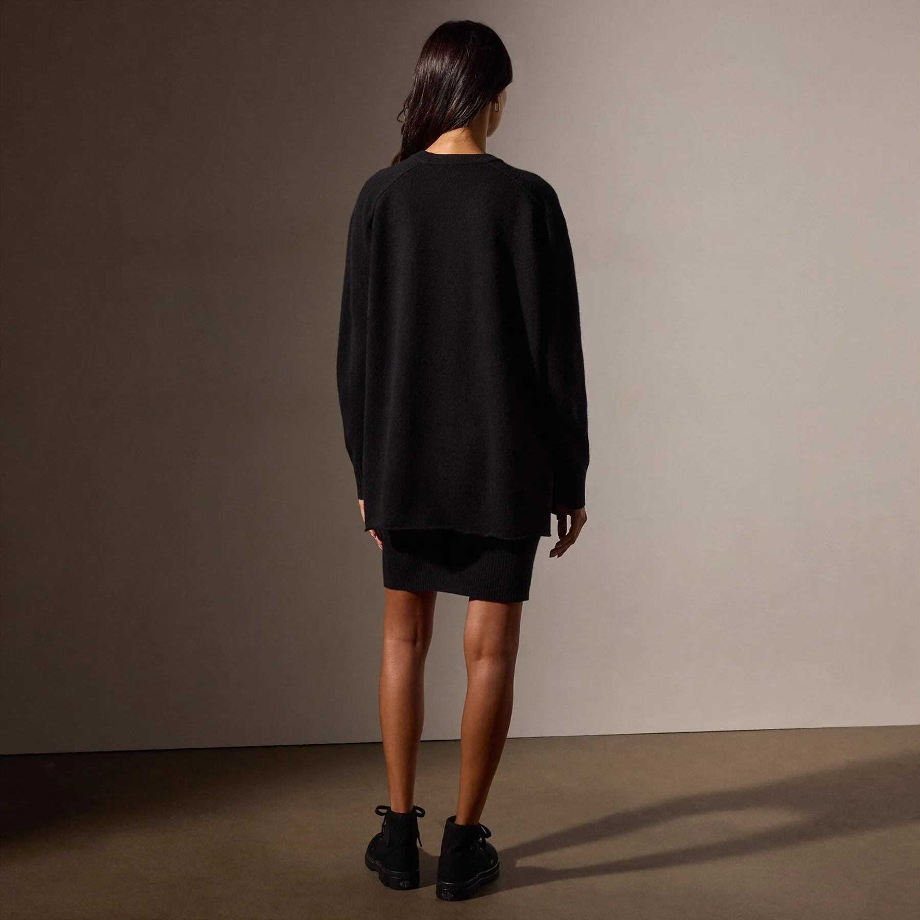 Cashmere Side Split Tunic - Black sold by James Perse product image thumbnail 4