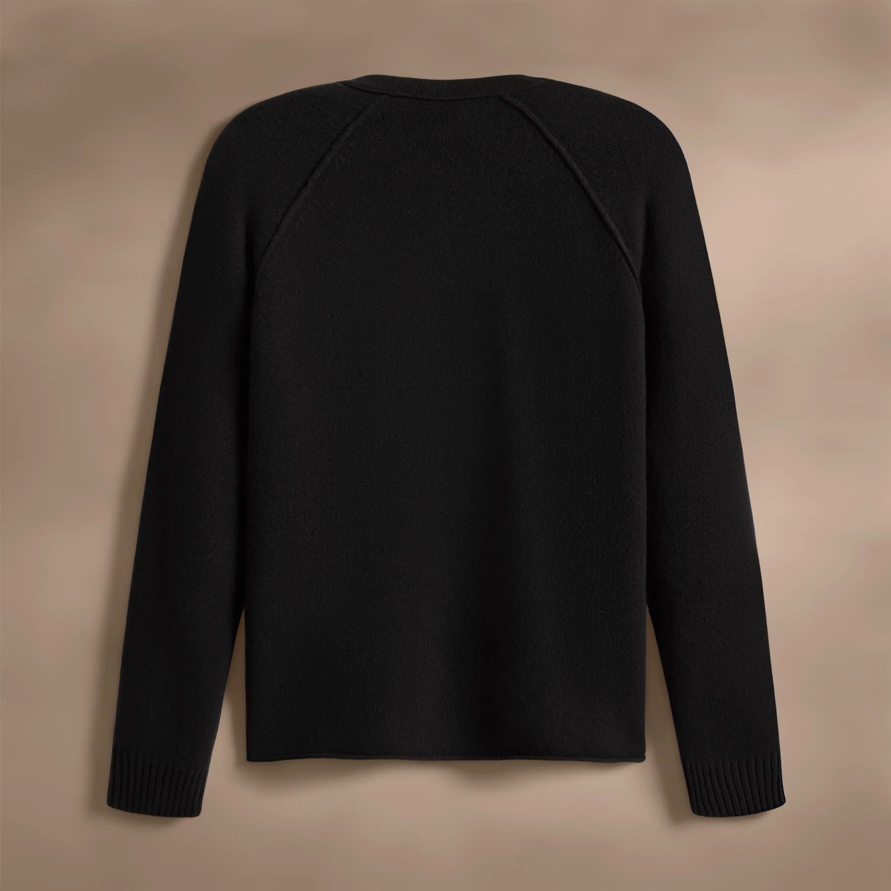 Recycled Cashmere Raglan Crew - Black sold by James Perse product image thumbnail 3