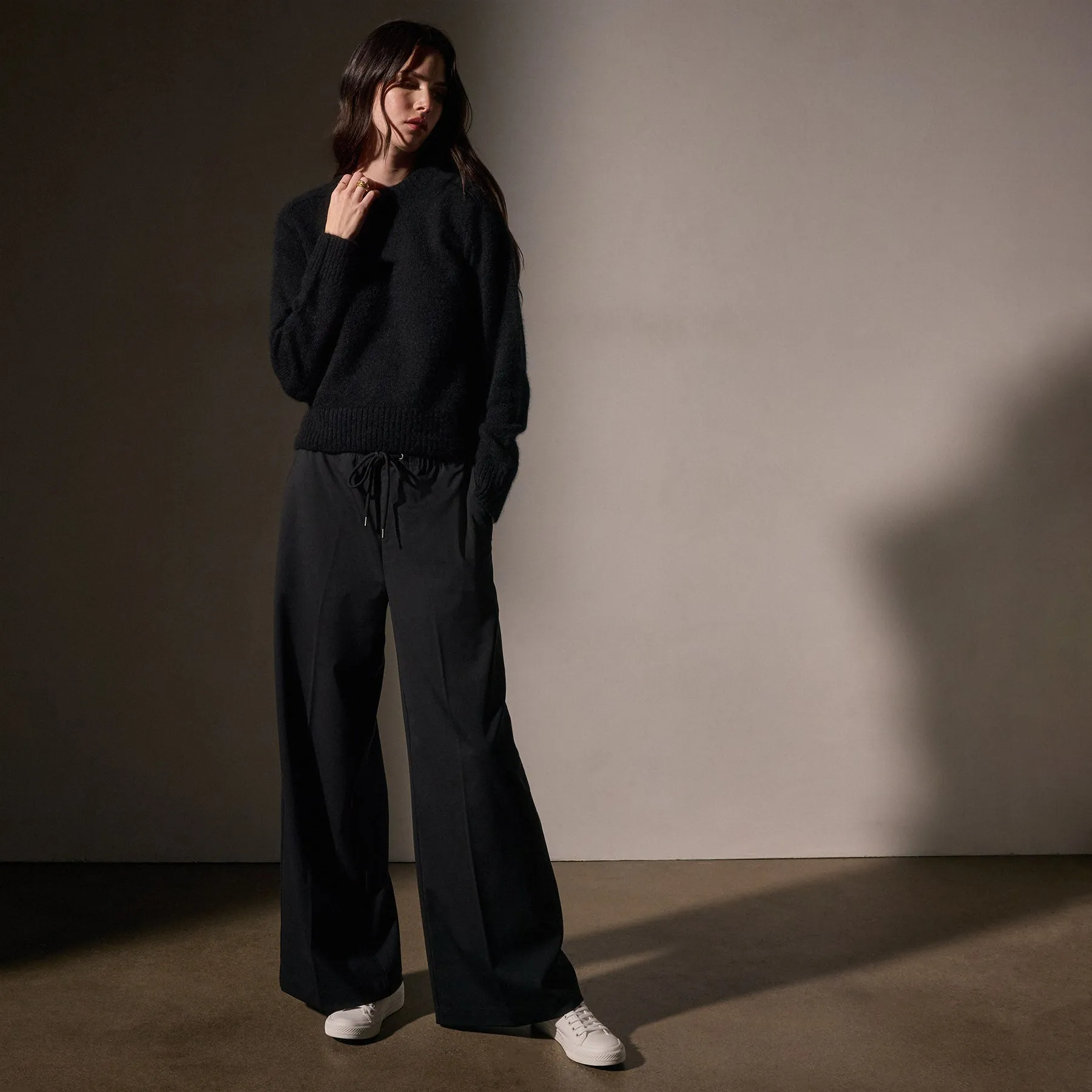 Cashmere Saddle Shoulder Crew Neck - True Black sold by James Perse product image thumbnail 3